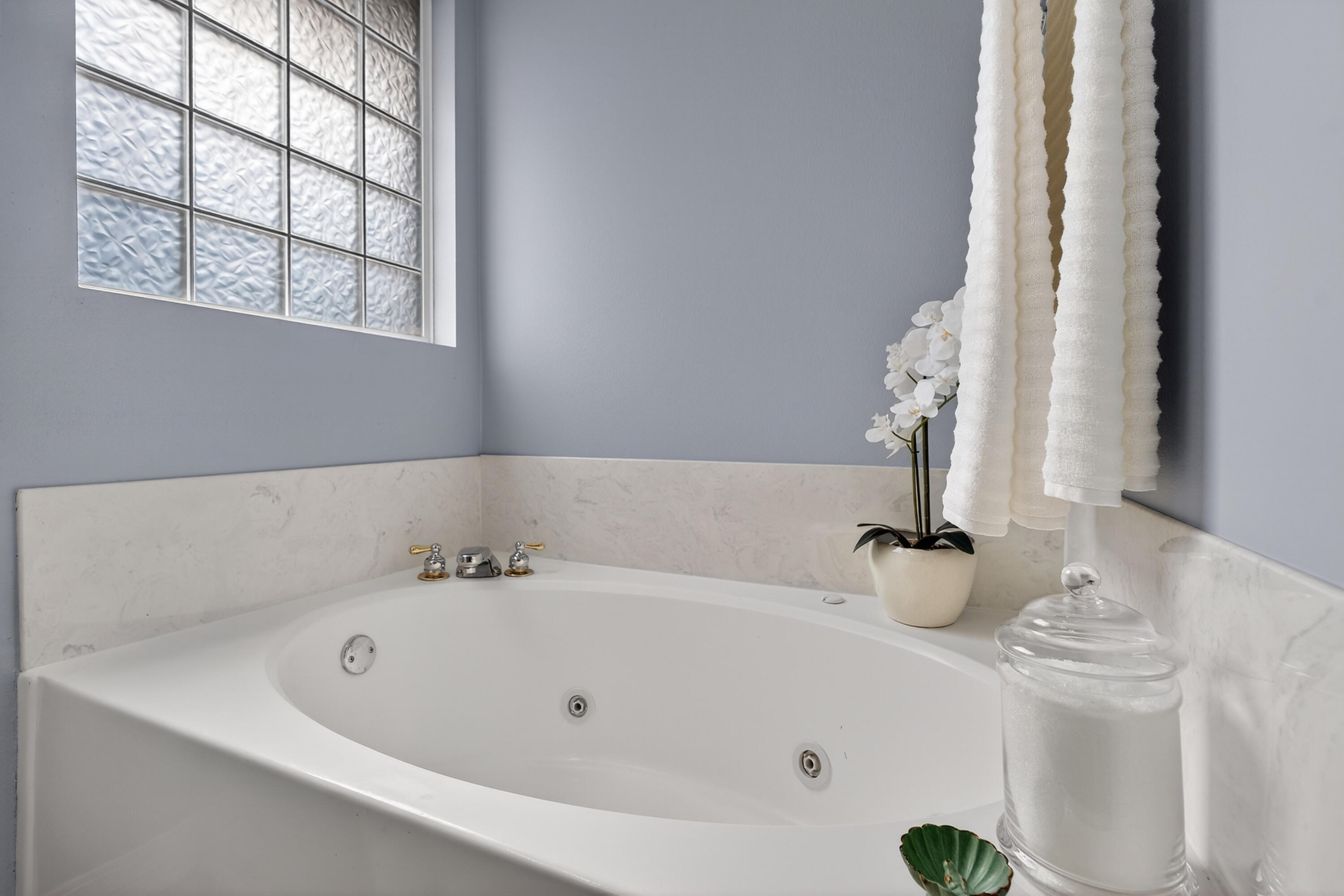 BRIDGEPORT COLONY - Residential