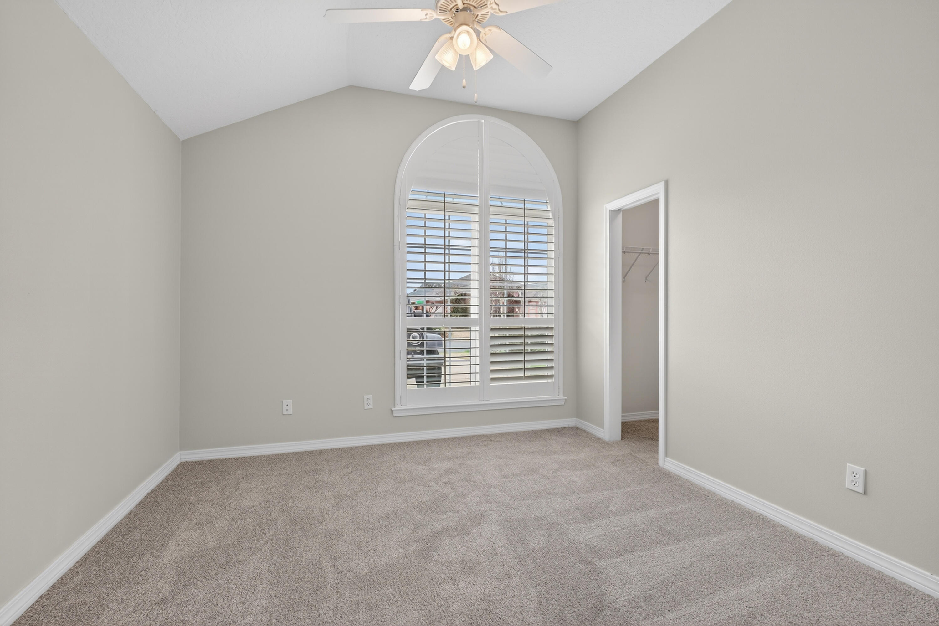 BRIDGEPORT COLONY - Residential