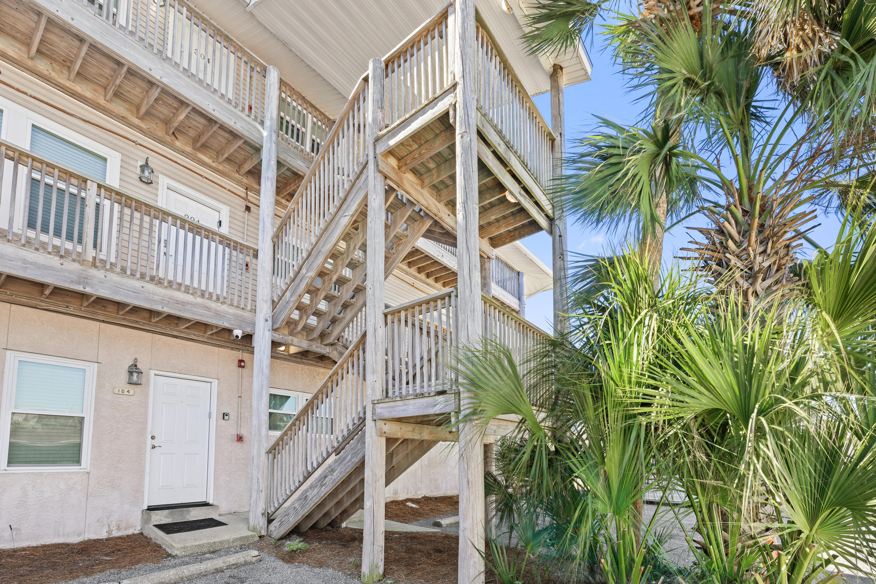 ISLAND GARDENS CONDO - Residential