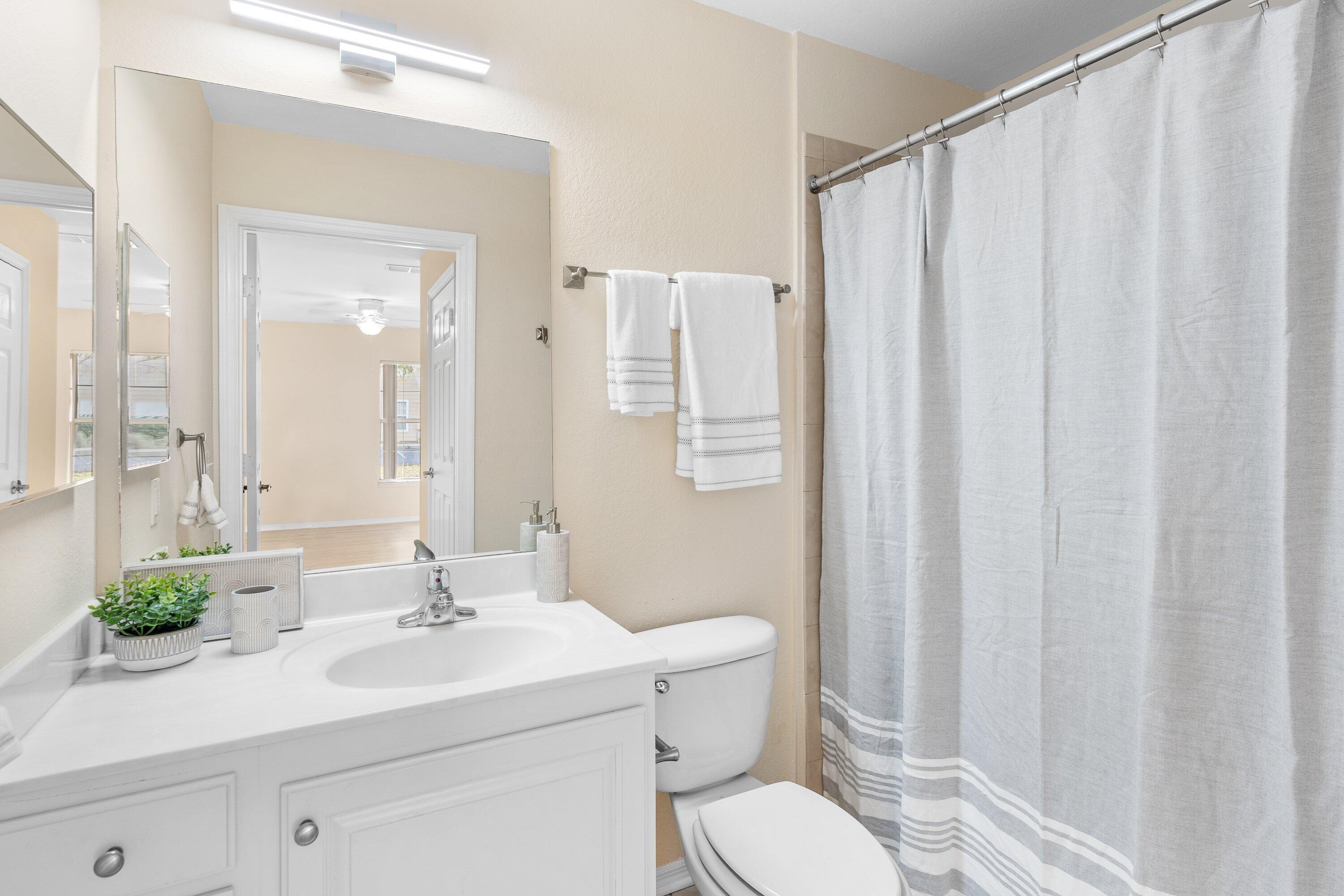 NAUTILUS CONDO - Residential