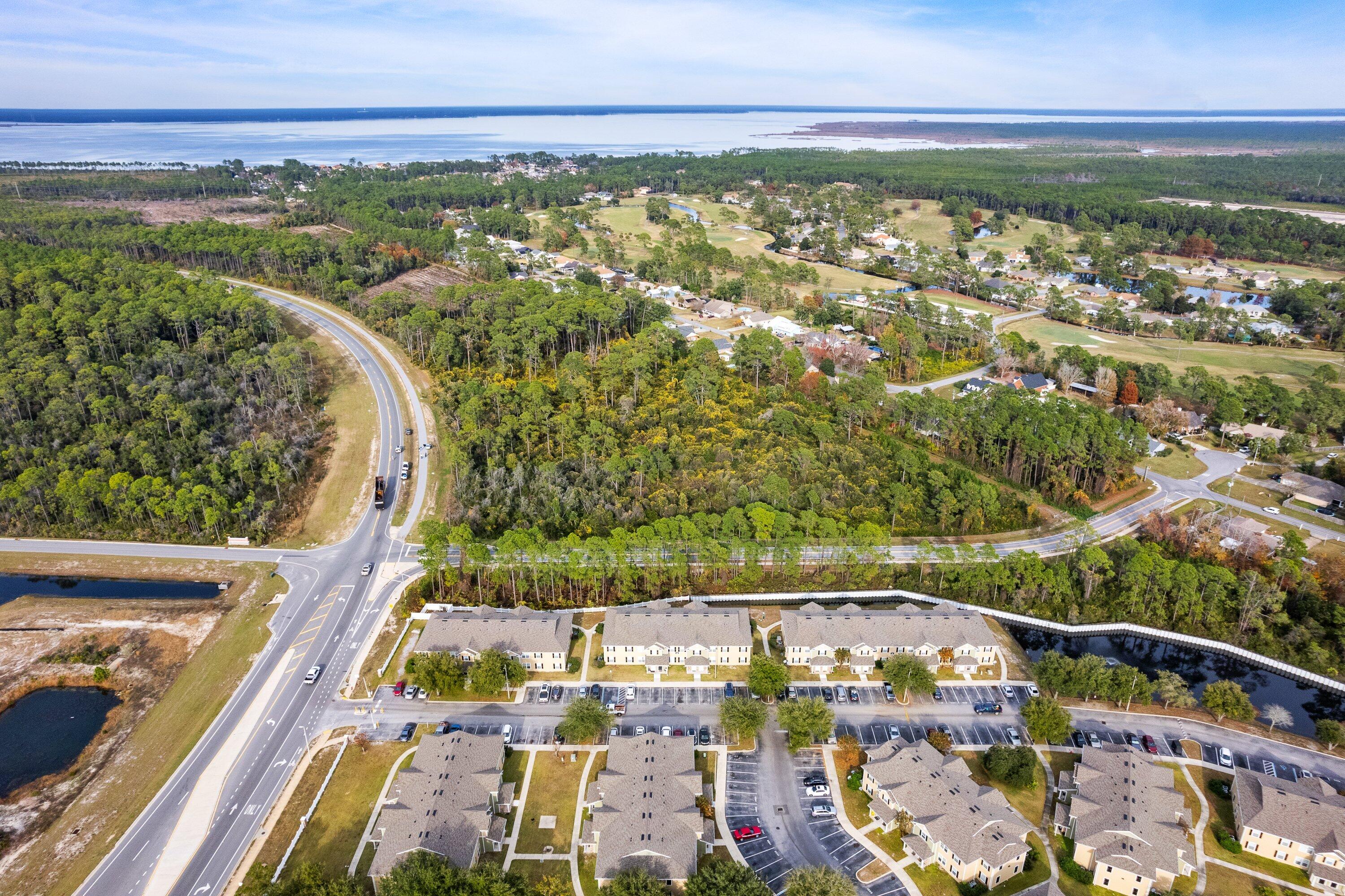 NAUTILUS CONDO - Residential