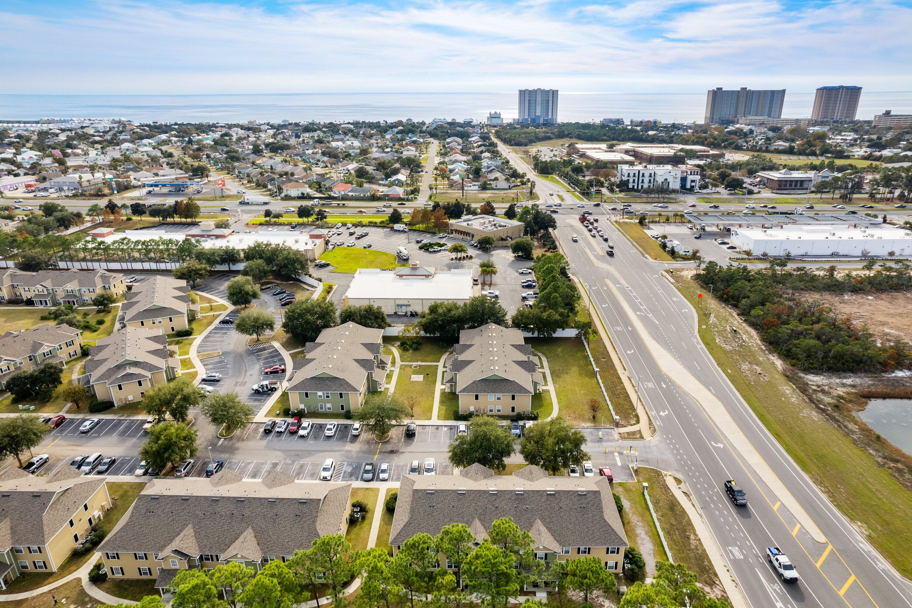 NAUTILUS CONDO - Residential
