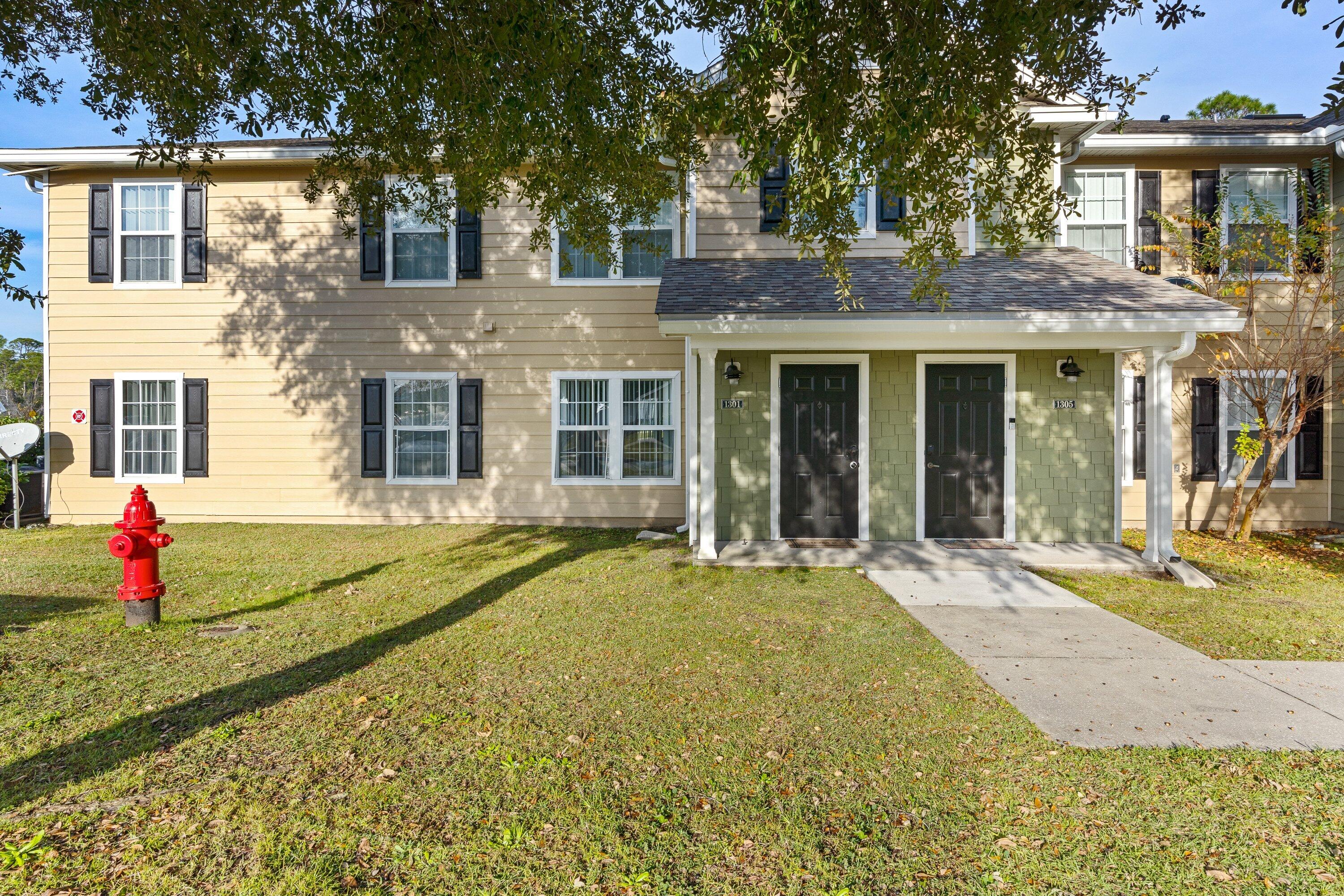 NAUTILUS CONDO - Residential