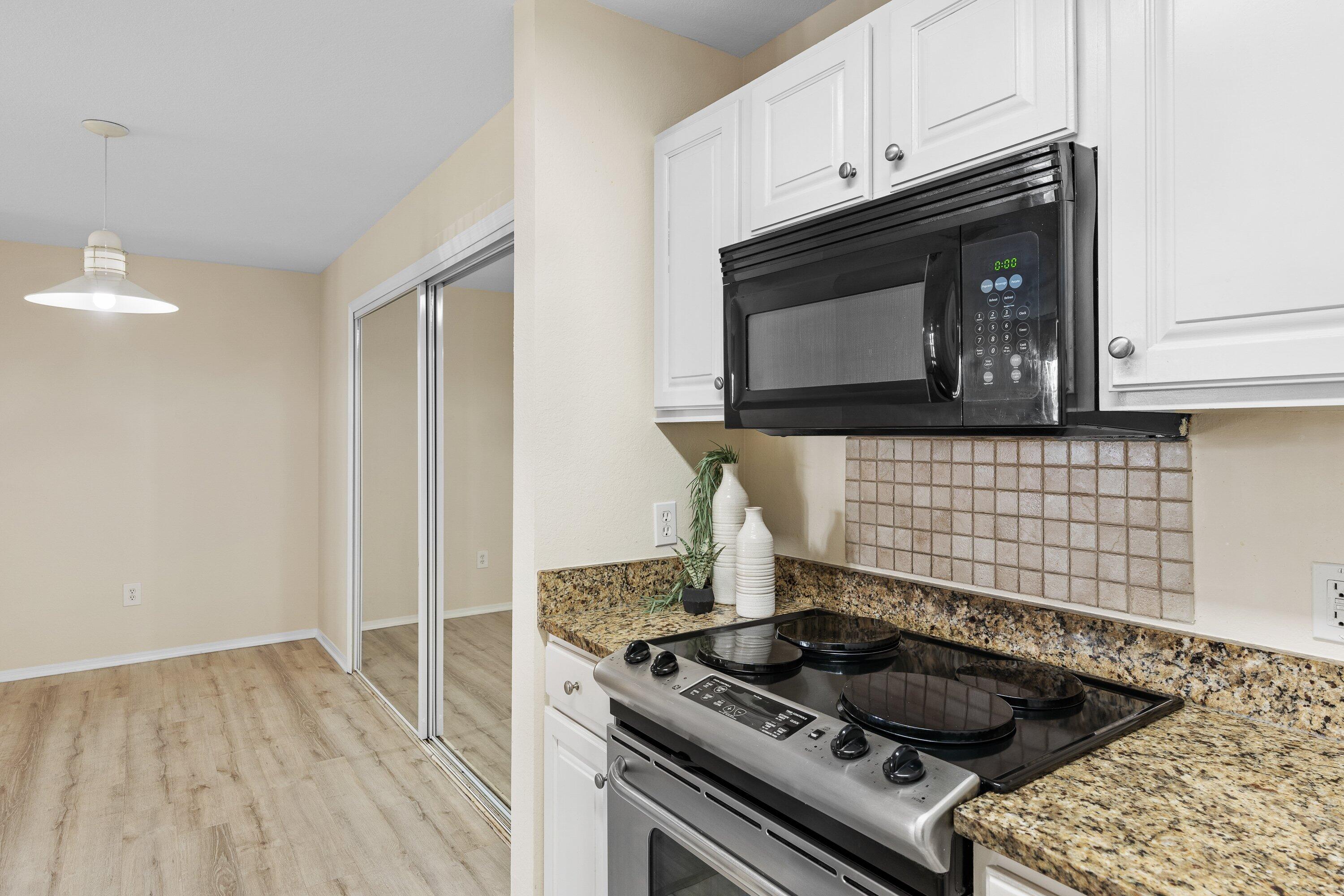 NAUTILUS CONDO - Residential