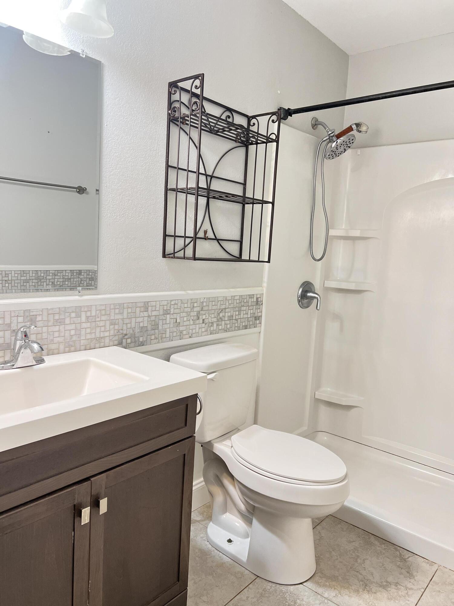 HIDDEN GLEN - Residential