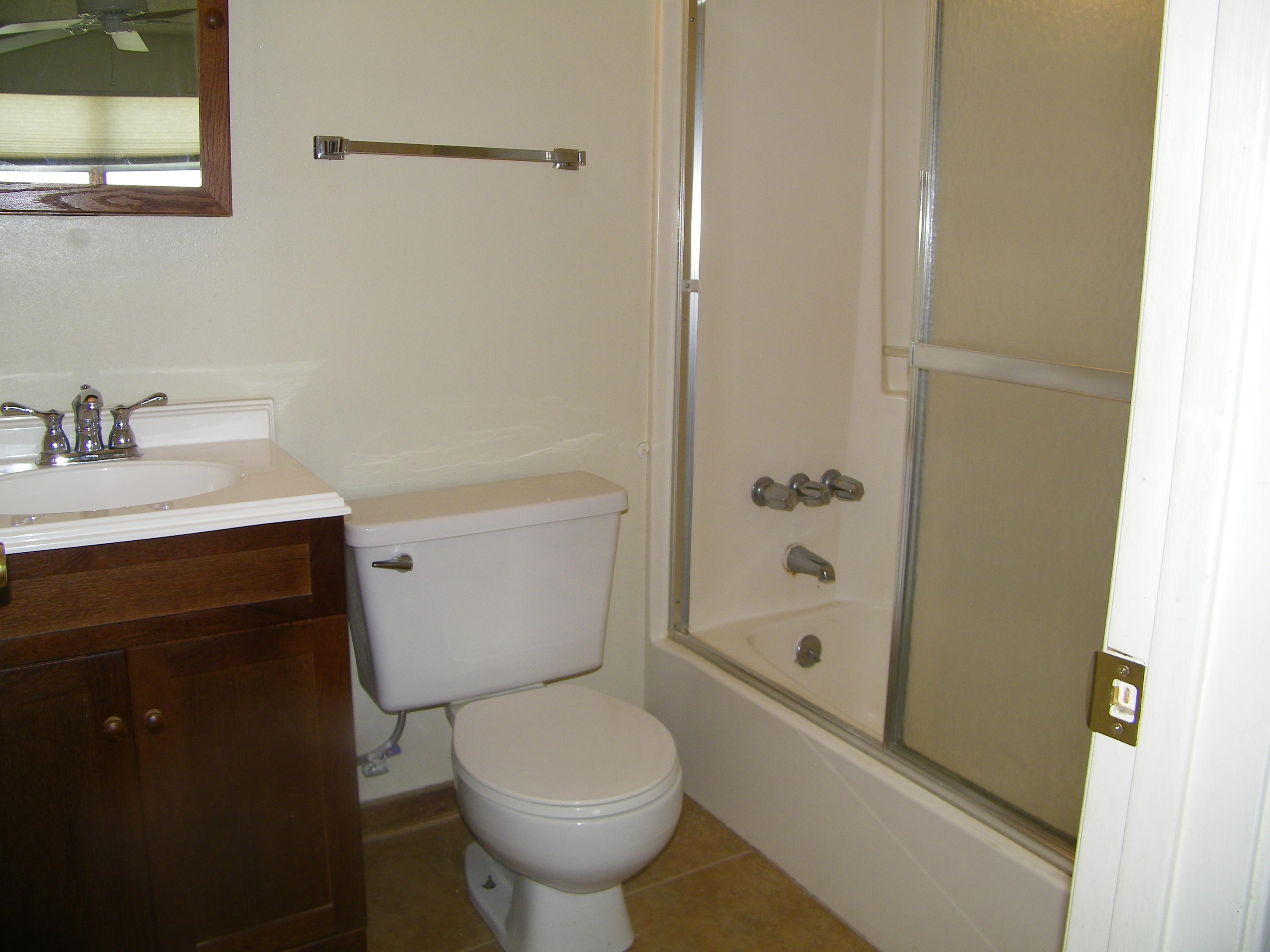 ISLAND BREEZE CONDO - Residential Lease