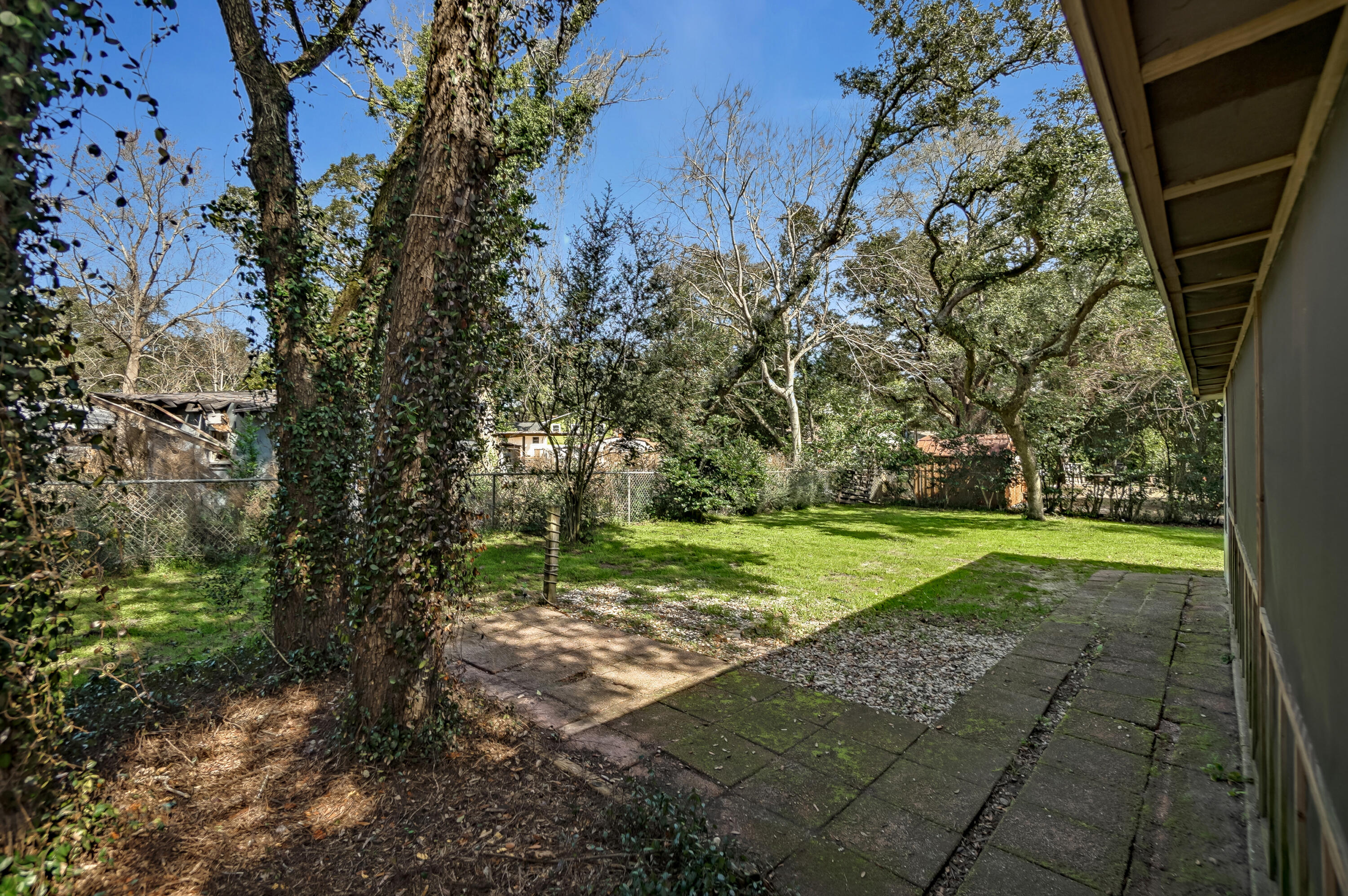 COLONY ESTATES 2ND ADDN - Residential