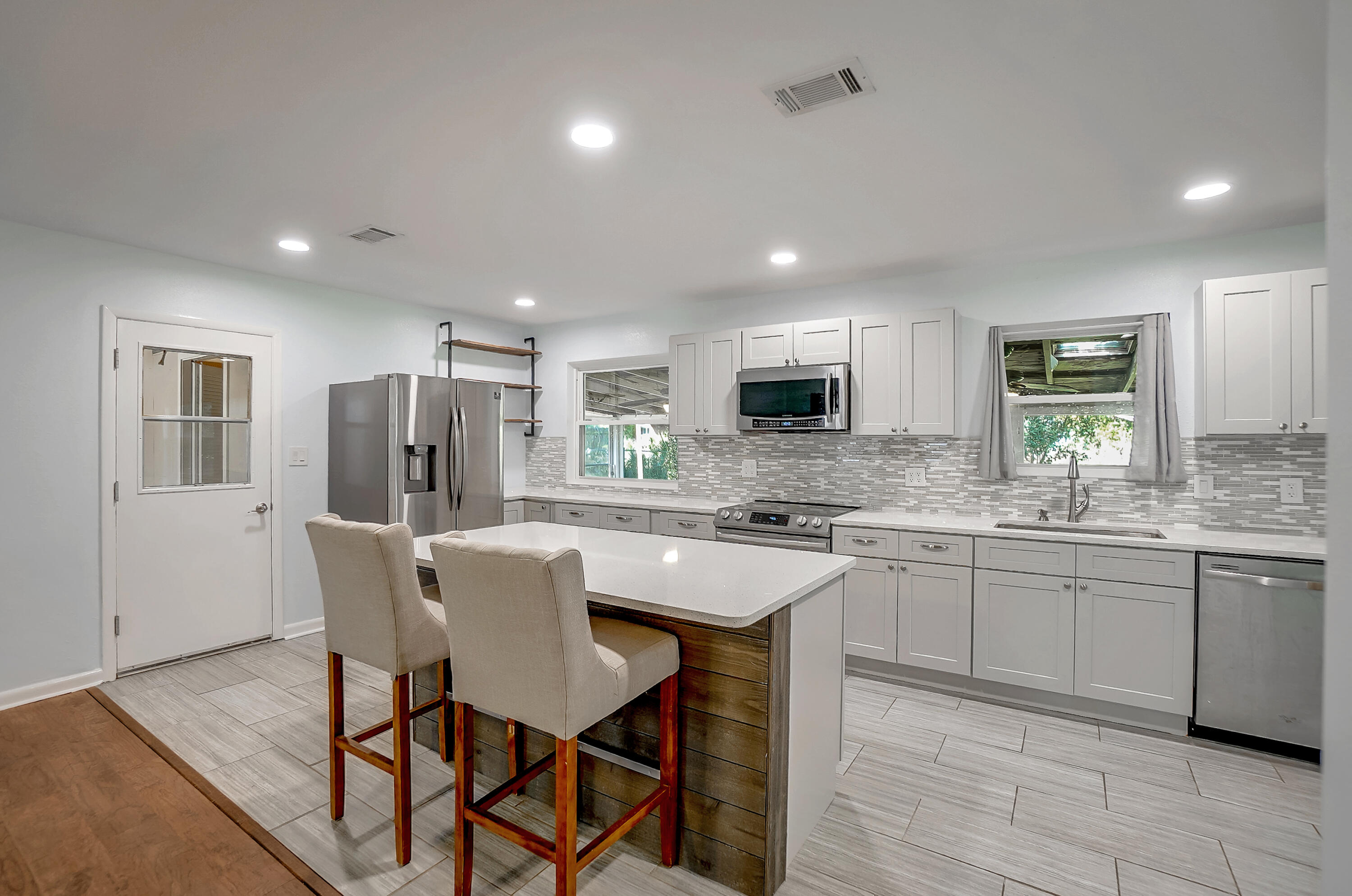 COLONY ESTATES 2ND ADDN - Residential