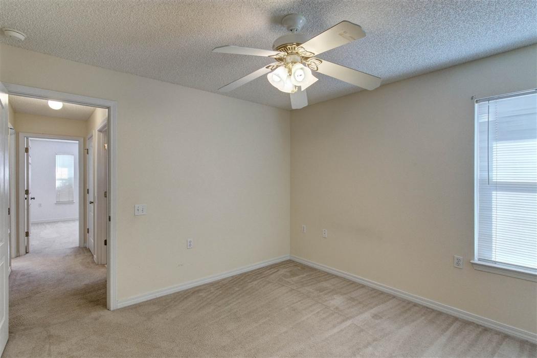 LIGHTHOUSE POINTE - Residential