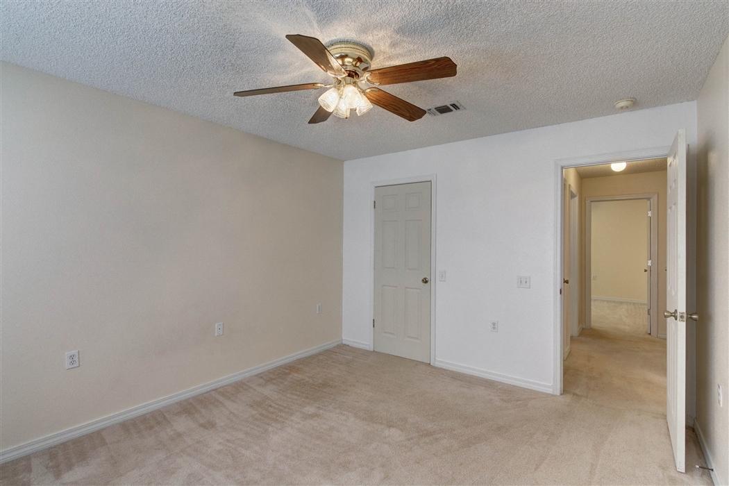 LIGHTHOUSE POINTE - Residential