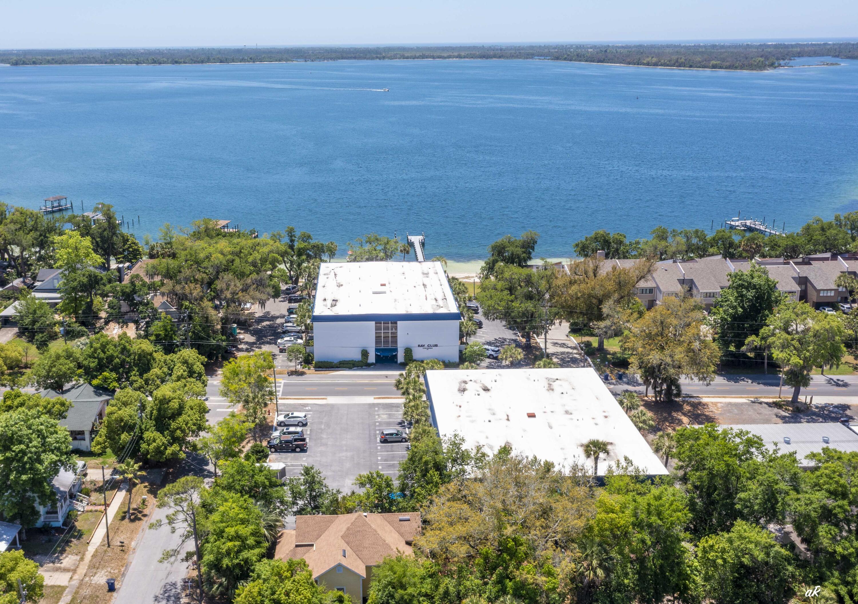 Bay Club Condo Ph 1 - Residential