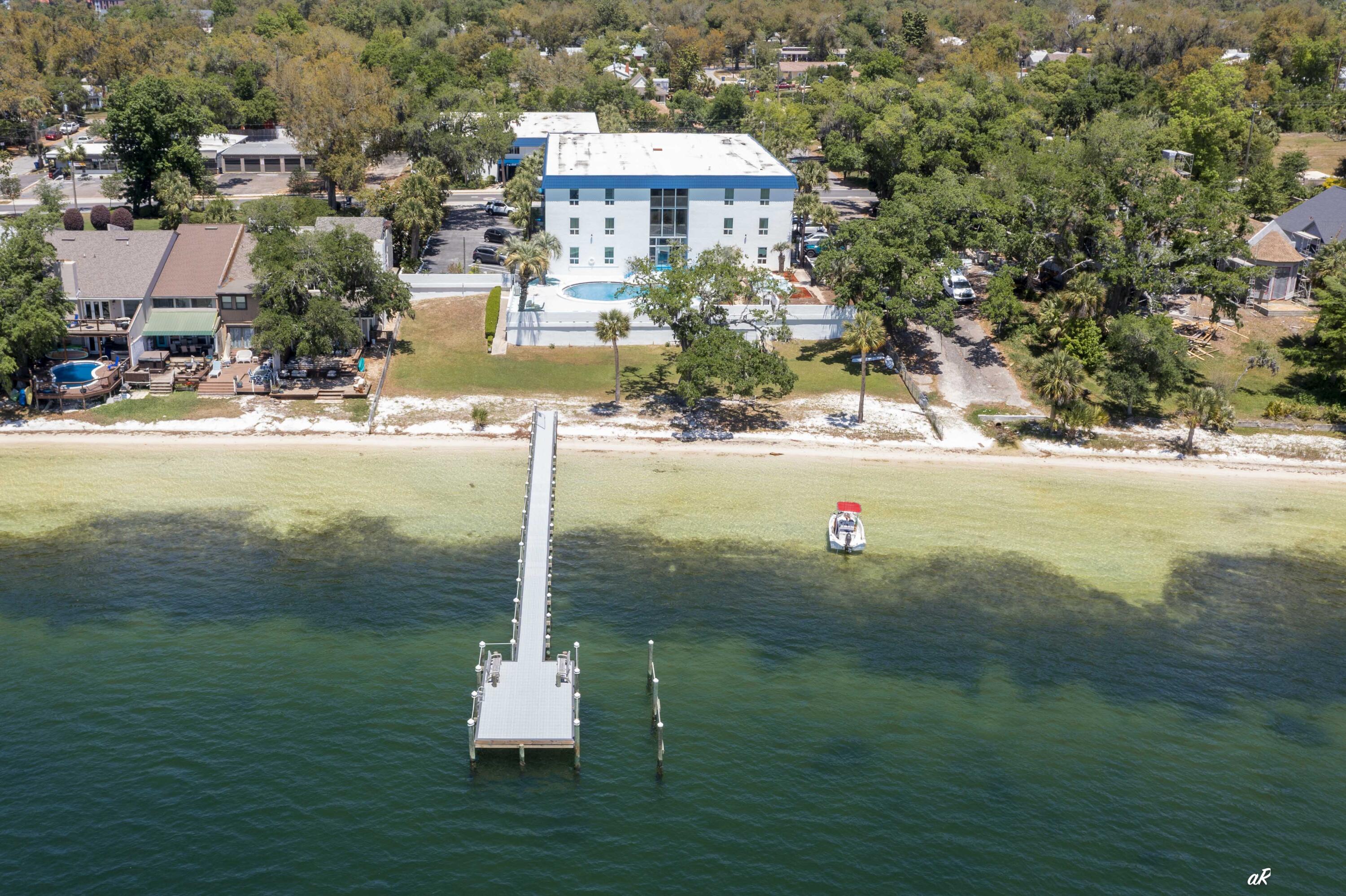 Bay Club Condo Ph 1 - Residential