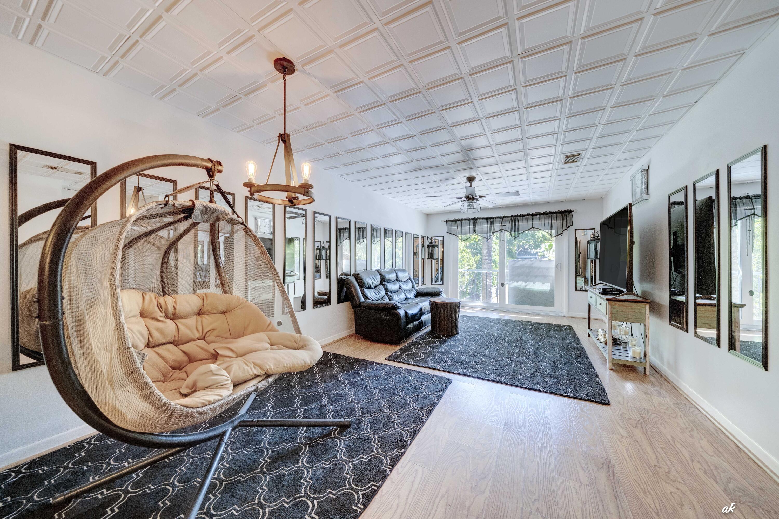Bay Club Condo Ph 1 - Residential