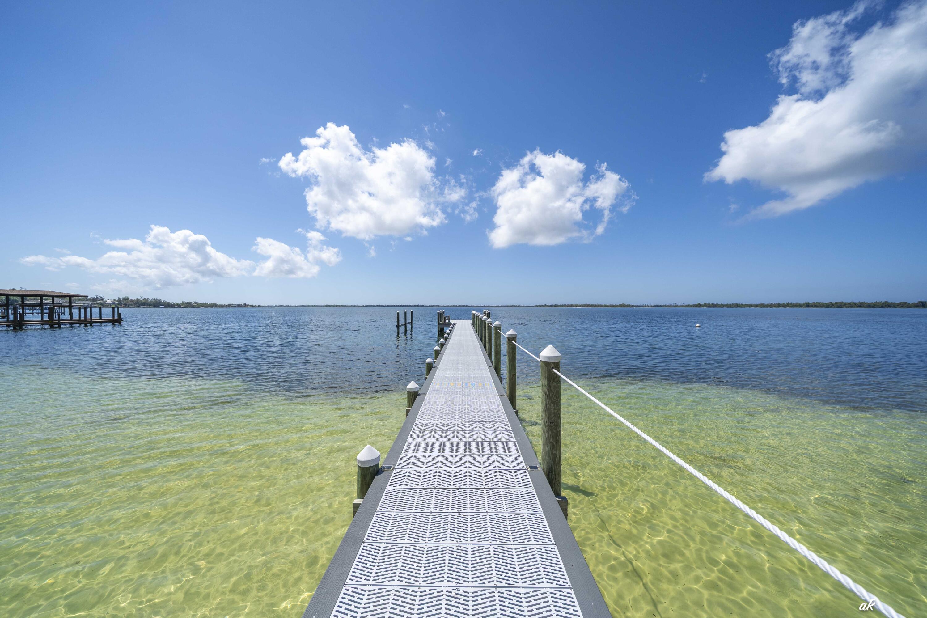 Bay Club Condo Ph 1 - Residential