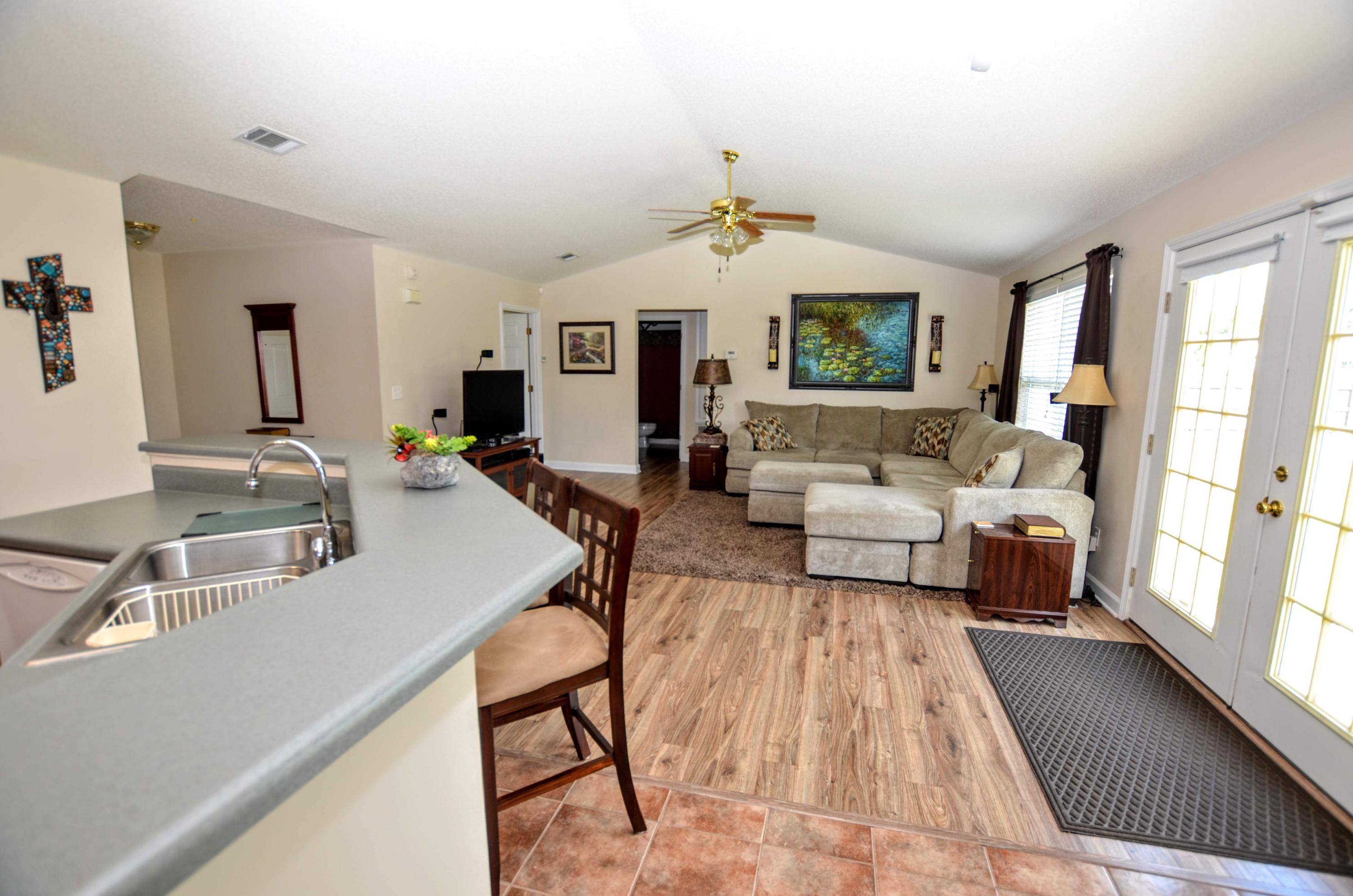 THE PINES - Residential