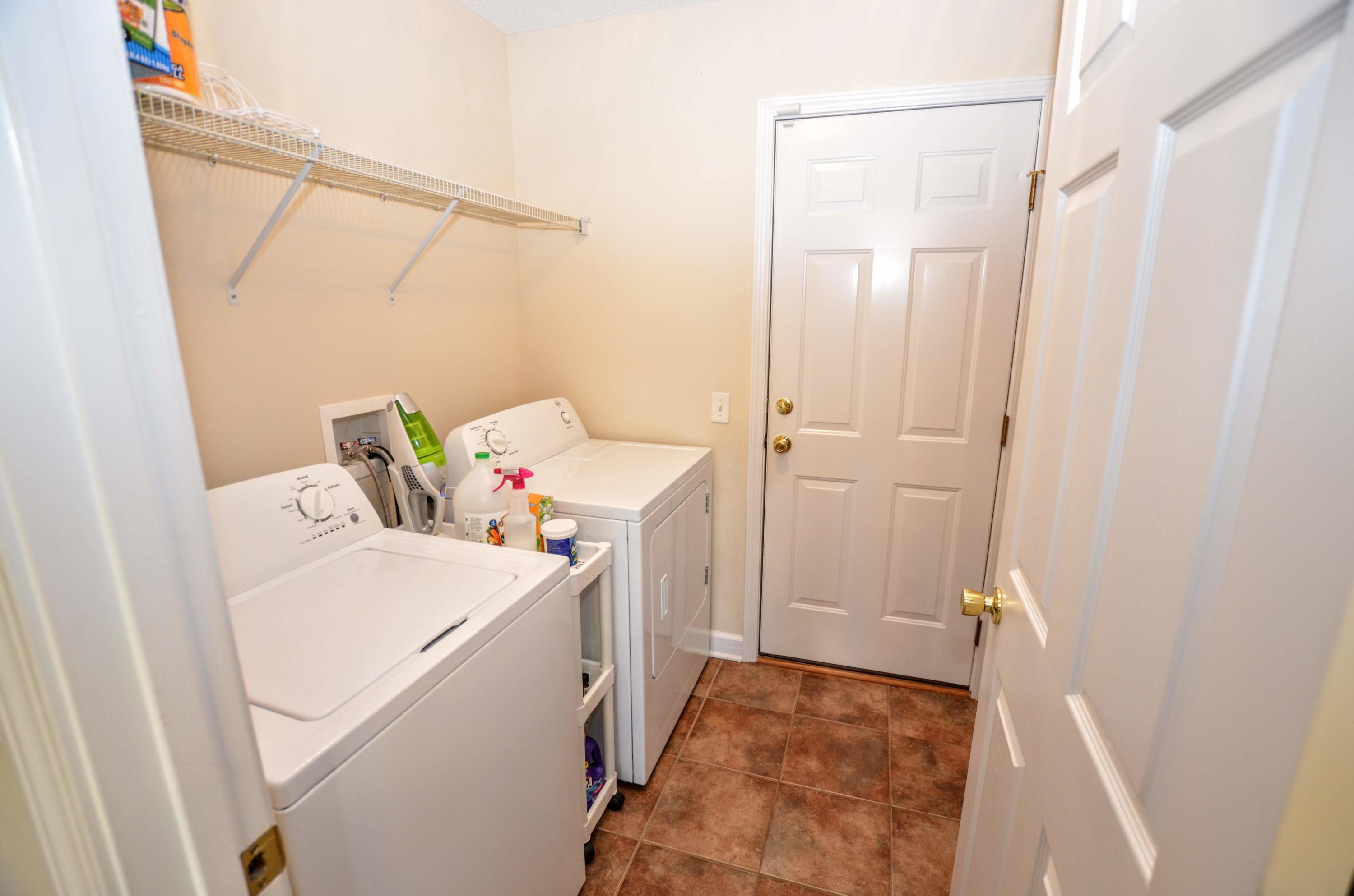 THE PINES - Residential