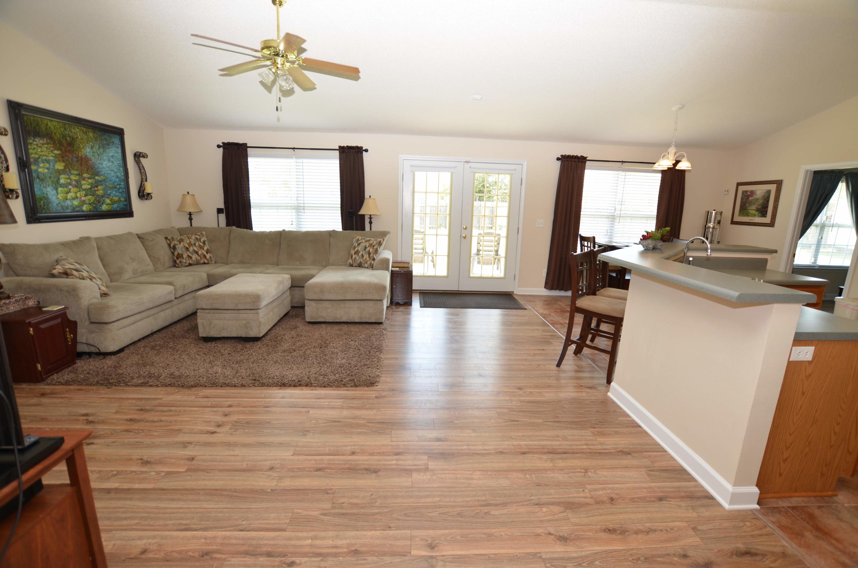 THE PINES - Residential