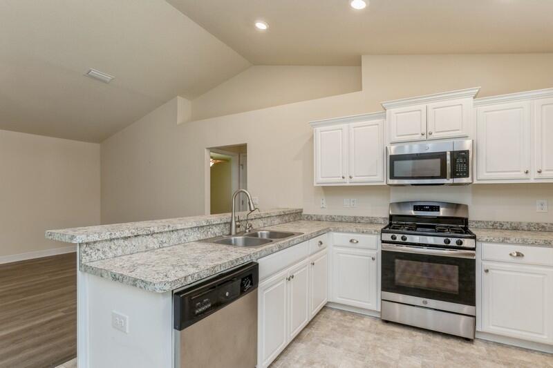 ZACHARY ESTATES - Residential