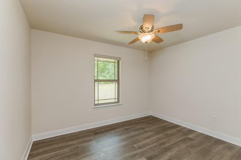 ZACHARY ESTATES - Residential