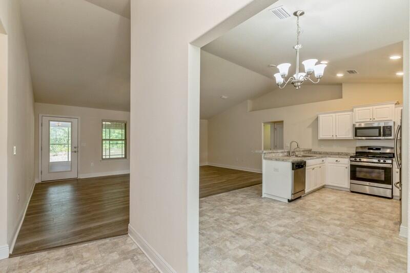 ZACHARY ESTATES - Residential
