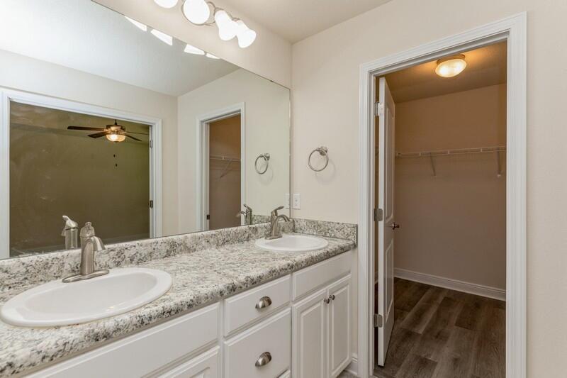 ZACHARY ESTATES - Residential