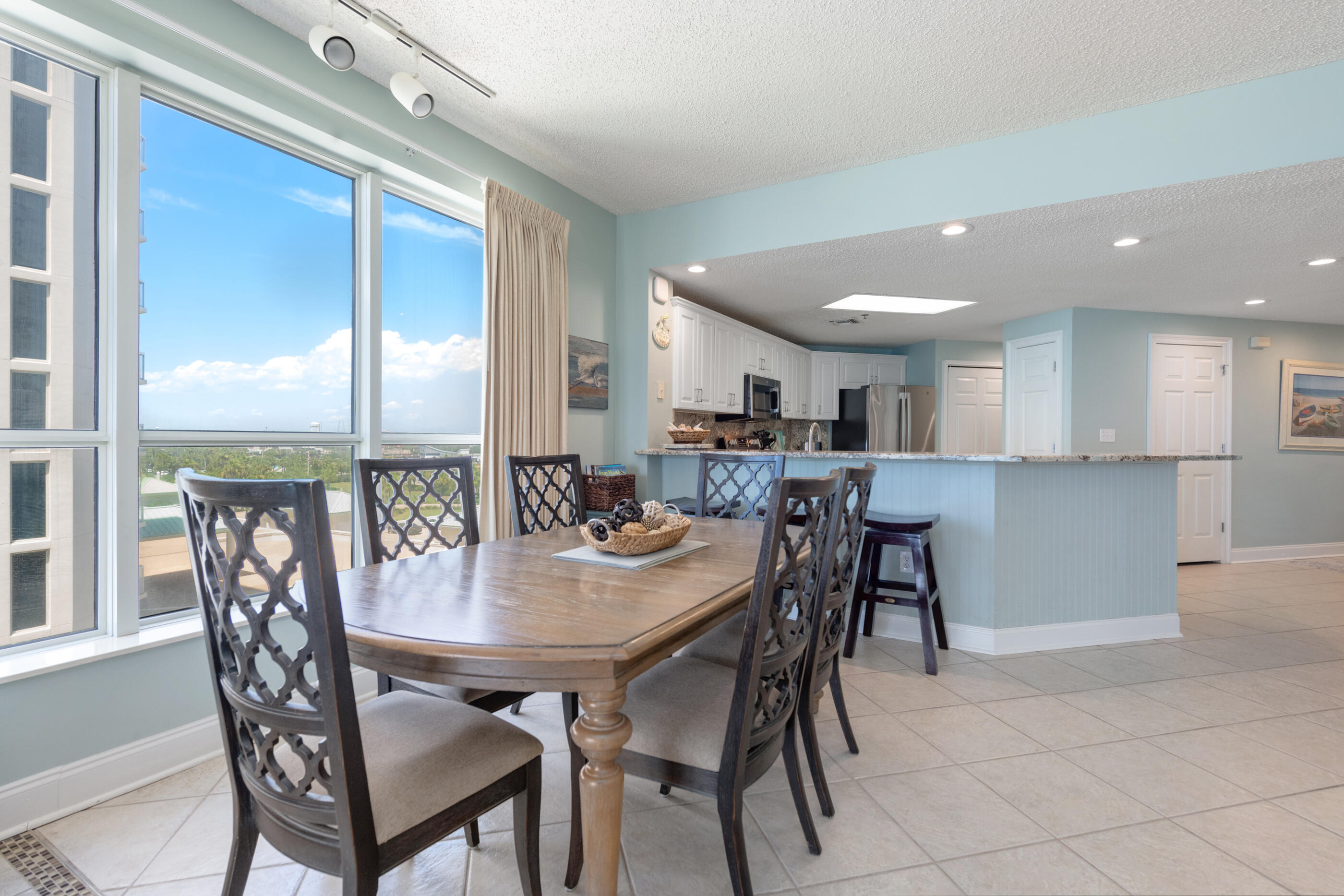 STERLING SANDS CONDO - Residential