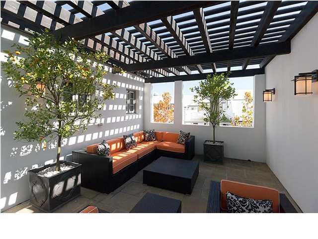 ALYS BEACH - Residential