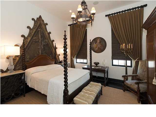 ALYS BEACH - Residential