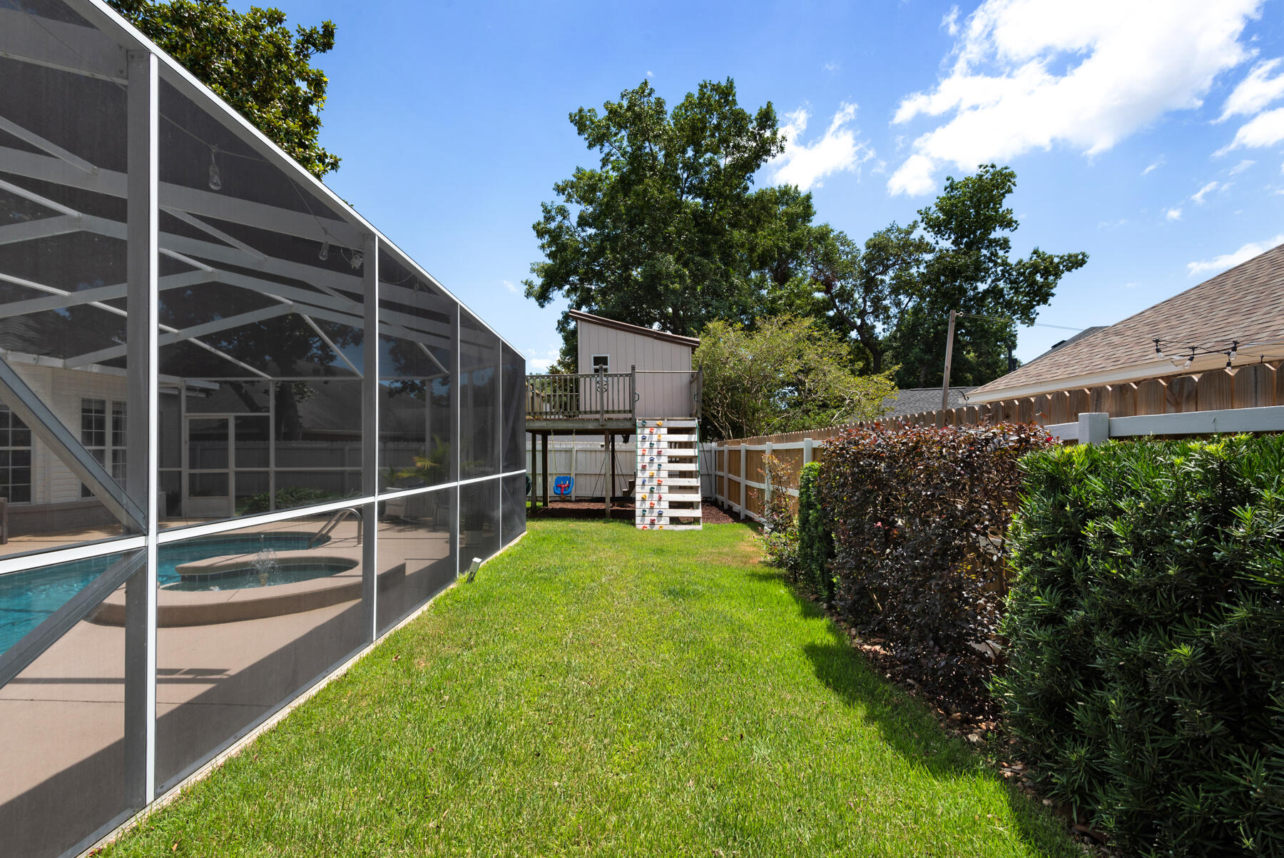 MAGNOLIA FOREST S/D - Residential