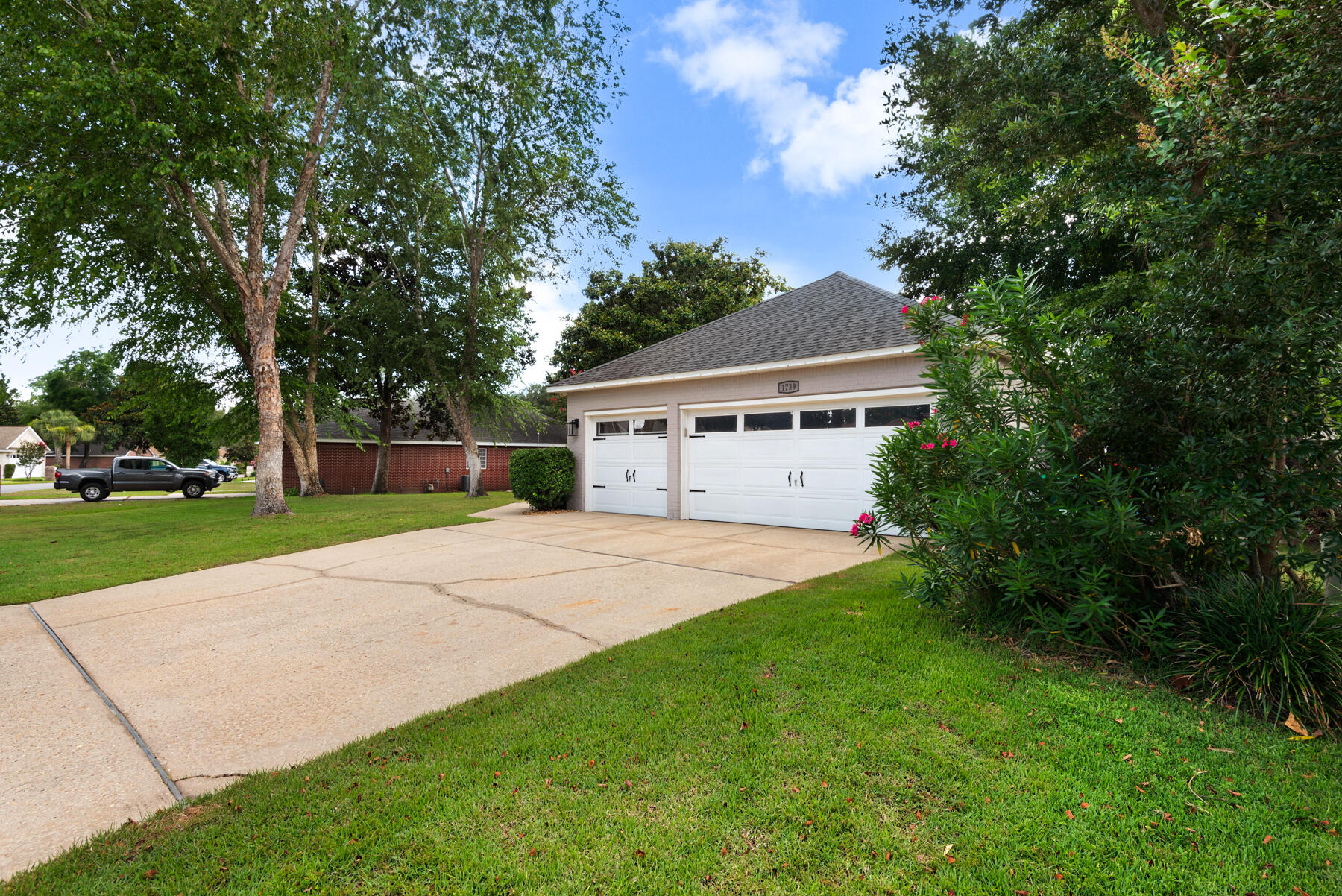 MAGNOLIA FOREST S/D - Residential