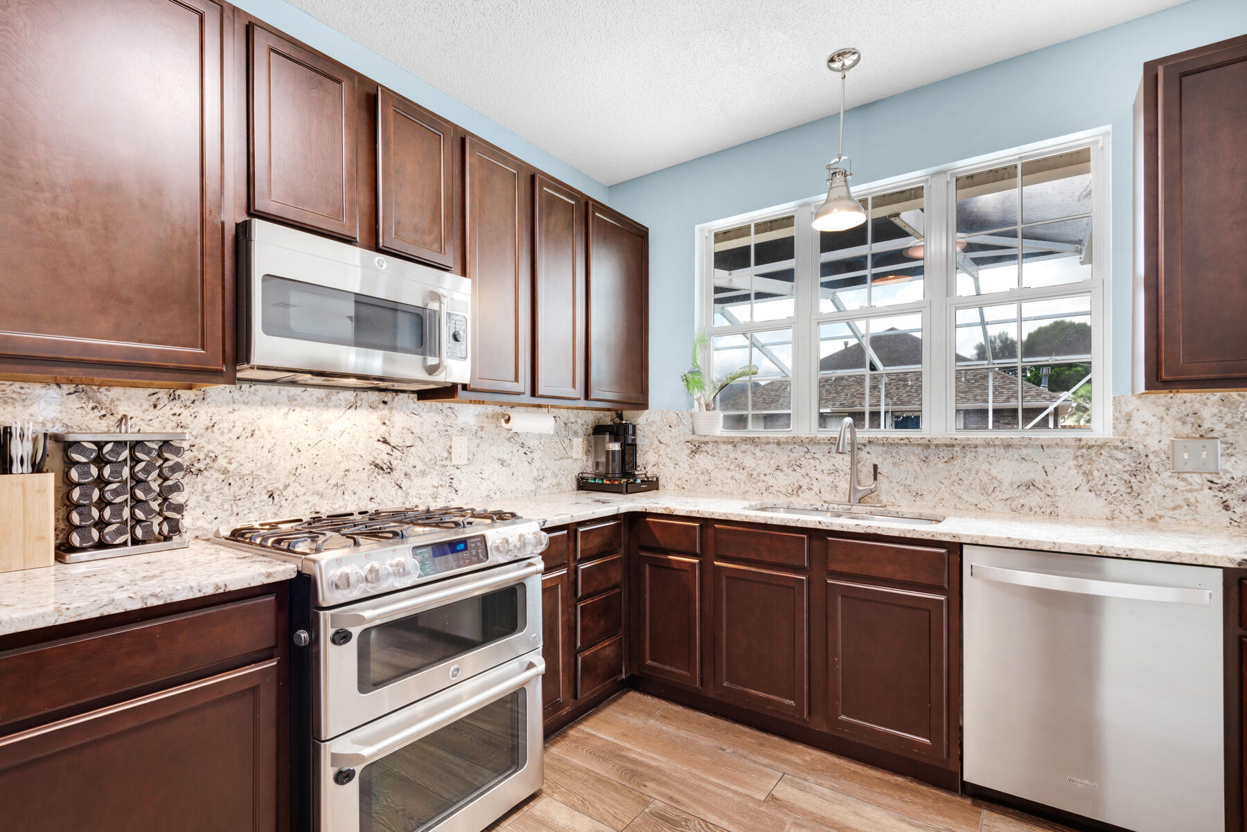 MAGNOLIA FOREST S/D - Residential