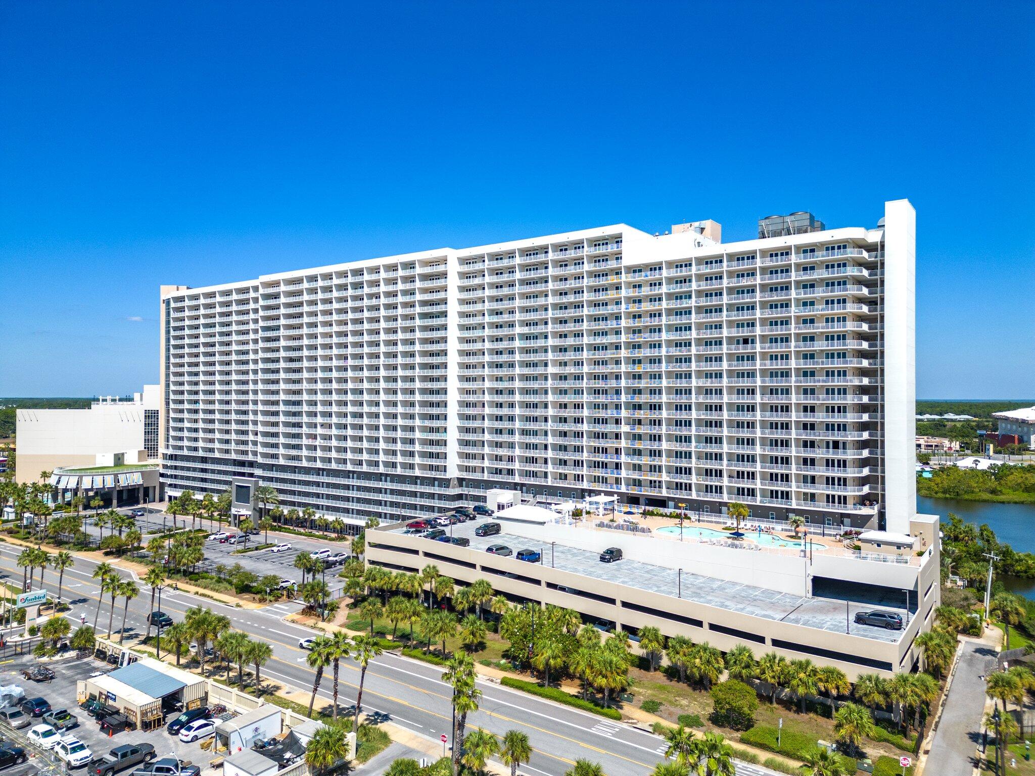 Laketown Wharf - Residential