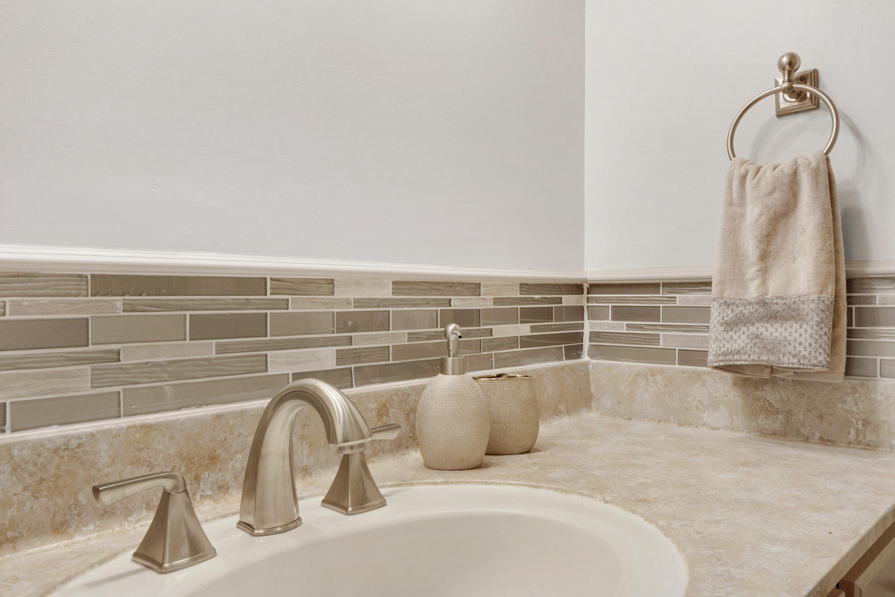 PALM ESTATES UNIT 2 - Residential