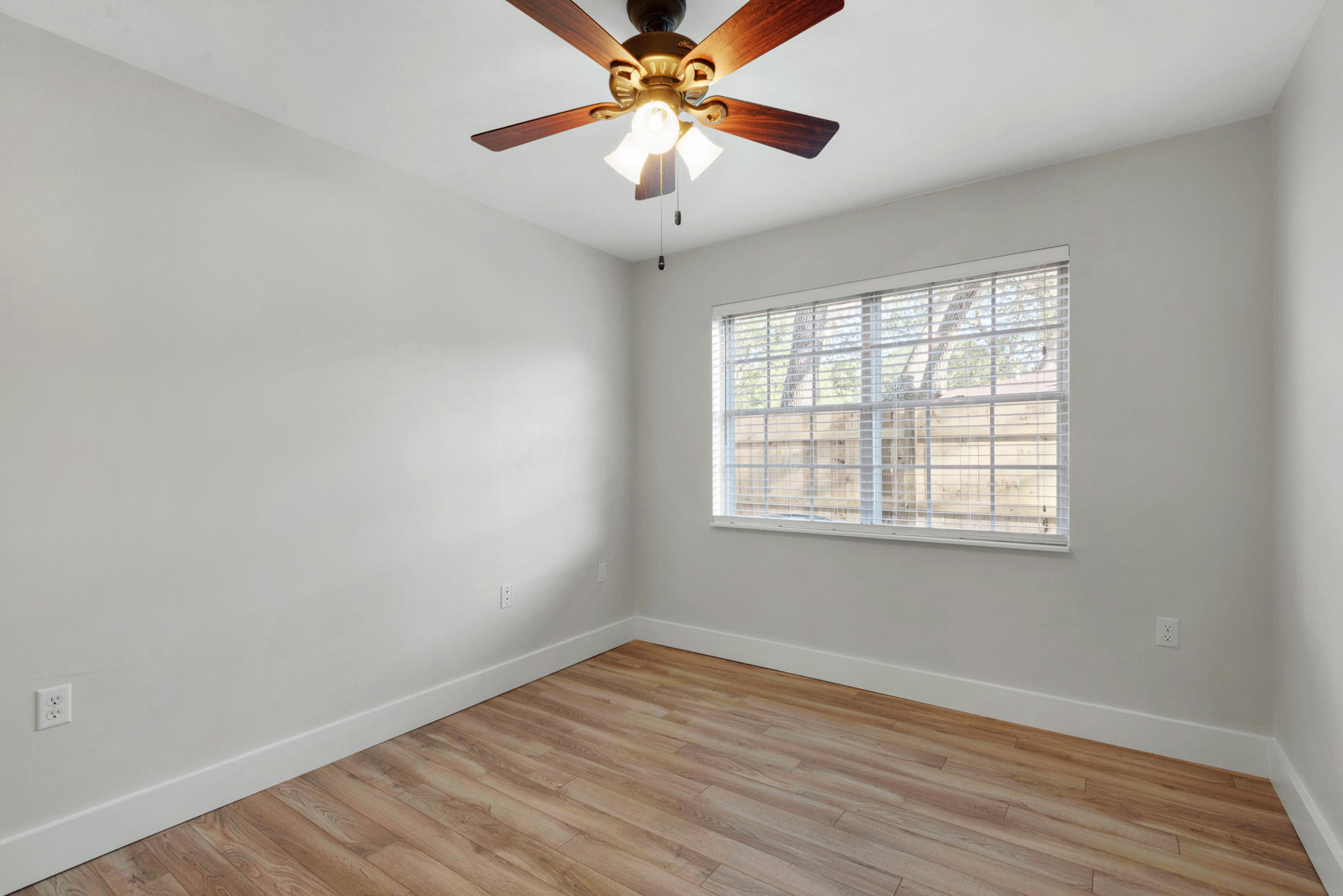 PALM ESTATES UNIT 2 - Residential