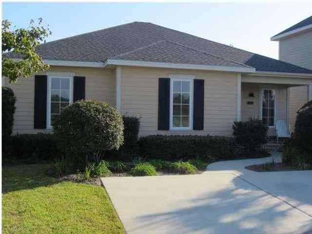 Charming 3 bedroom 2 bathroom cottage in Church Street Village. Granite counter tops, and GE stainless appliances in the kitchen. Tile flooring in living areas and bathrooms, carpet in bedrooms. Master Bath features double sinks and walk in closet. Other features include:9ft ceilings & 8ft solid doors throughout, recessed lighting and casement windows. Great screened in porch with fan. Rent includes lawn maintenance and access to a great neighborhood pool and fitness center. No pets and no smoking. Please note that parking is available for 2 cars, short term parking is permitted on the streets but not meant for long term or overnight parking.