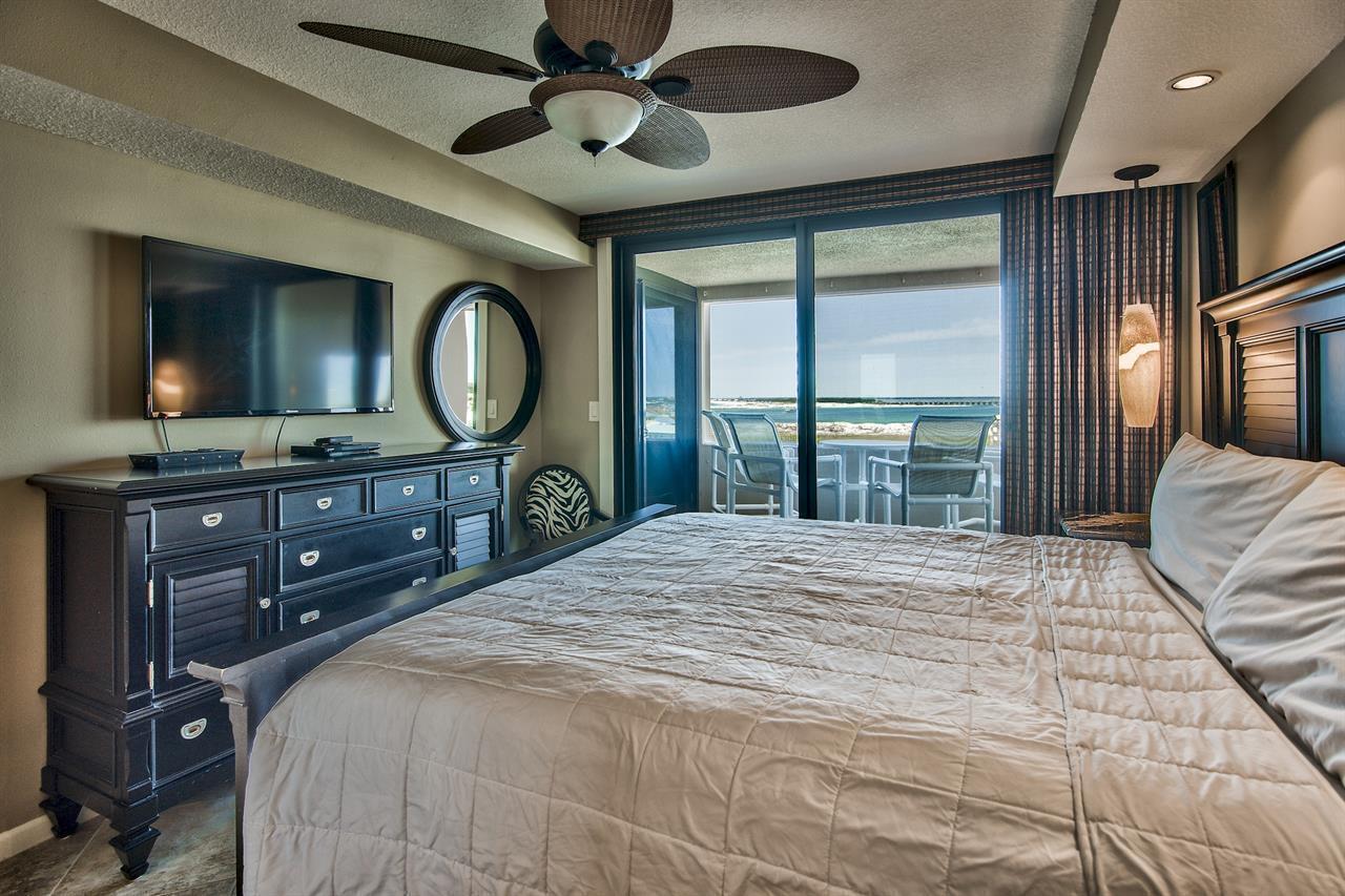 JETTY EAST CONDO - Residential