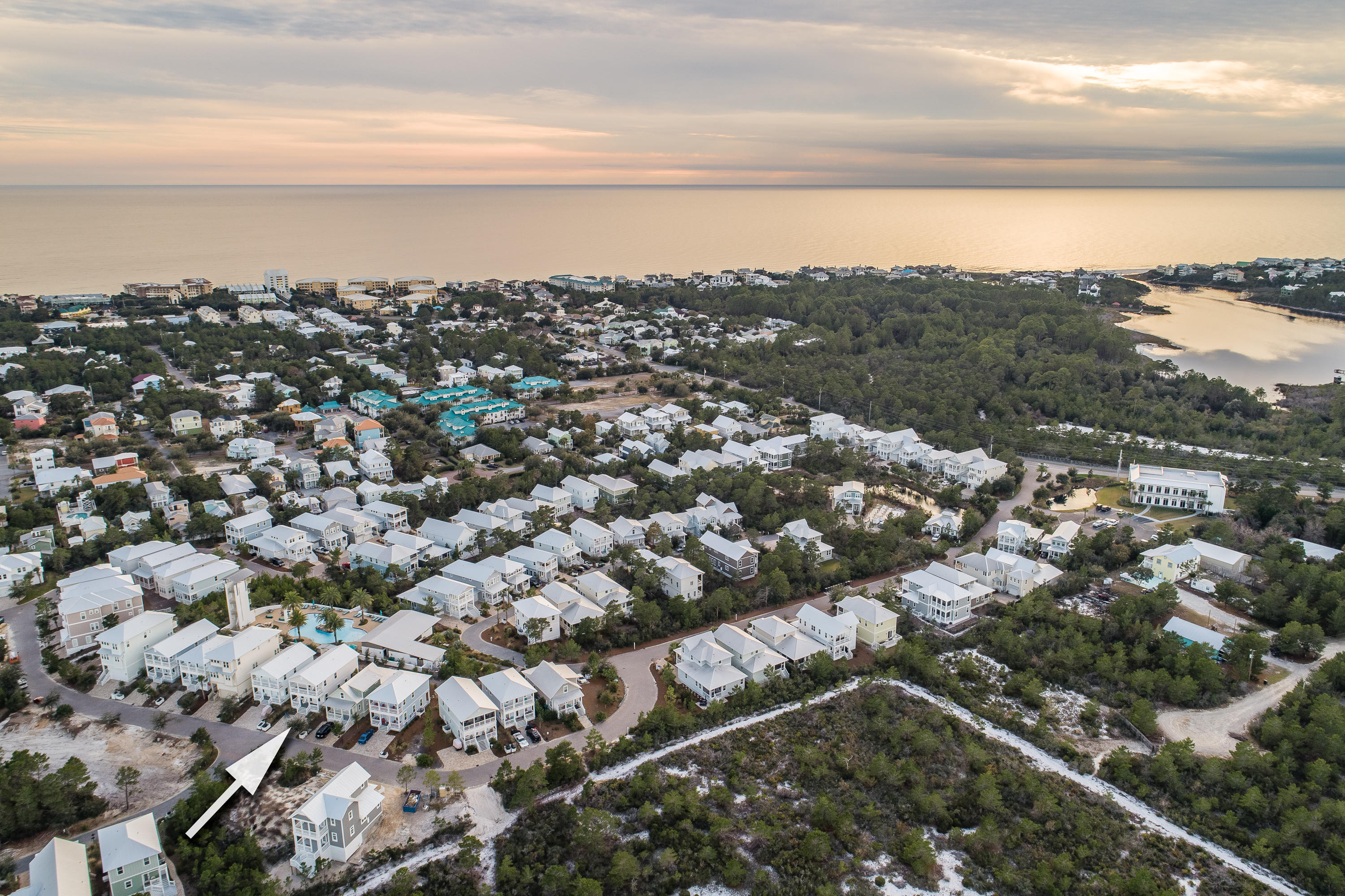 HIGHLAND PARKS - Residential