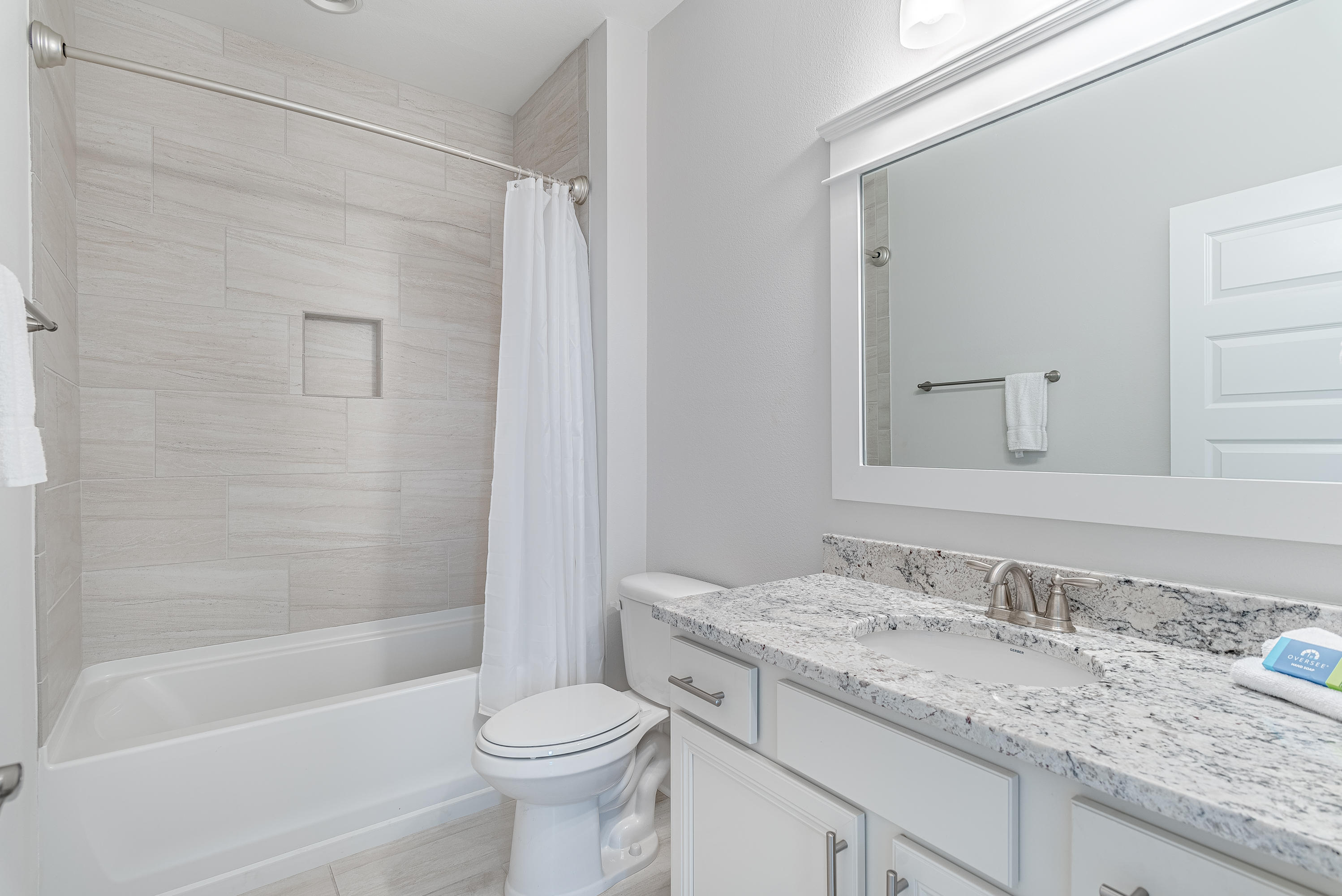 HIGHLAND PARKS - Residential