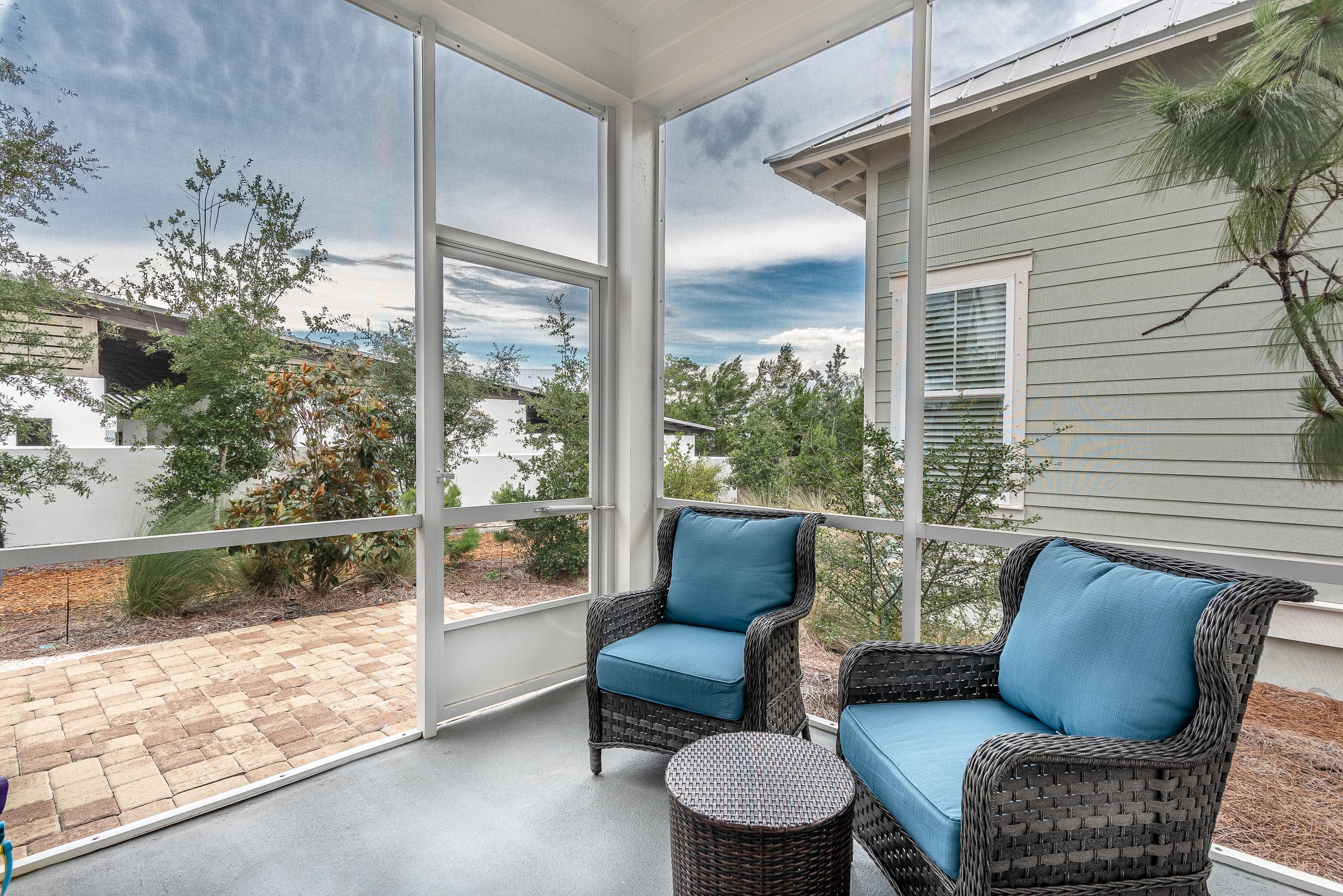 HIGHLAND PARKS - Residential