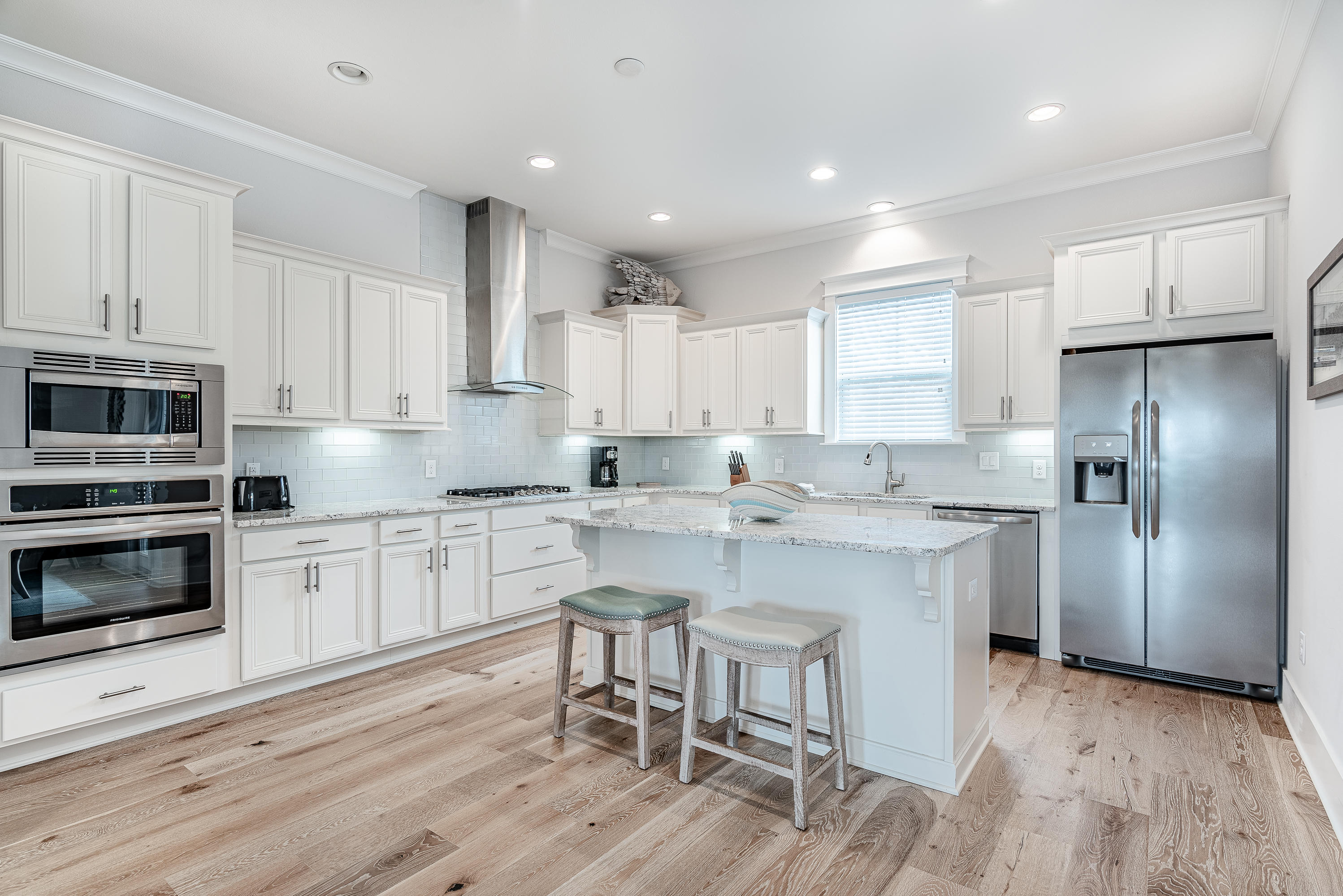 HIGHLAND PARKS - Residential