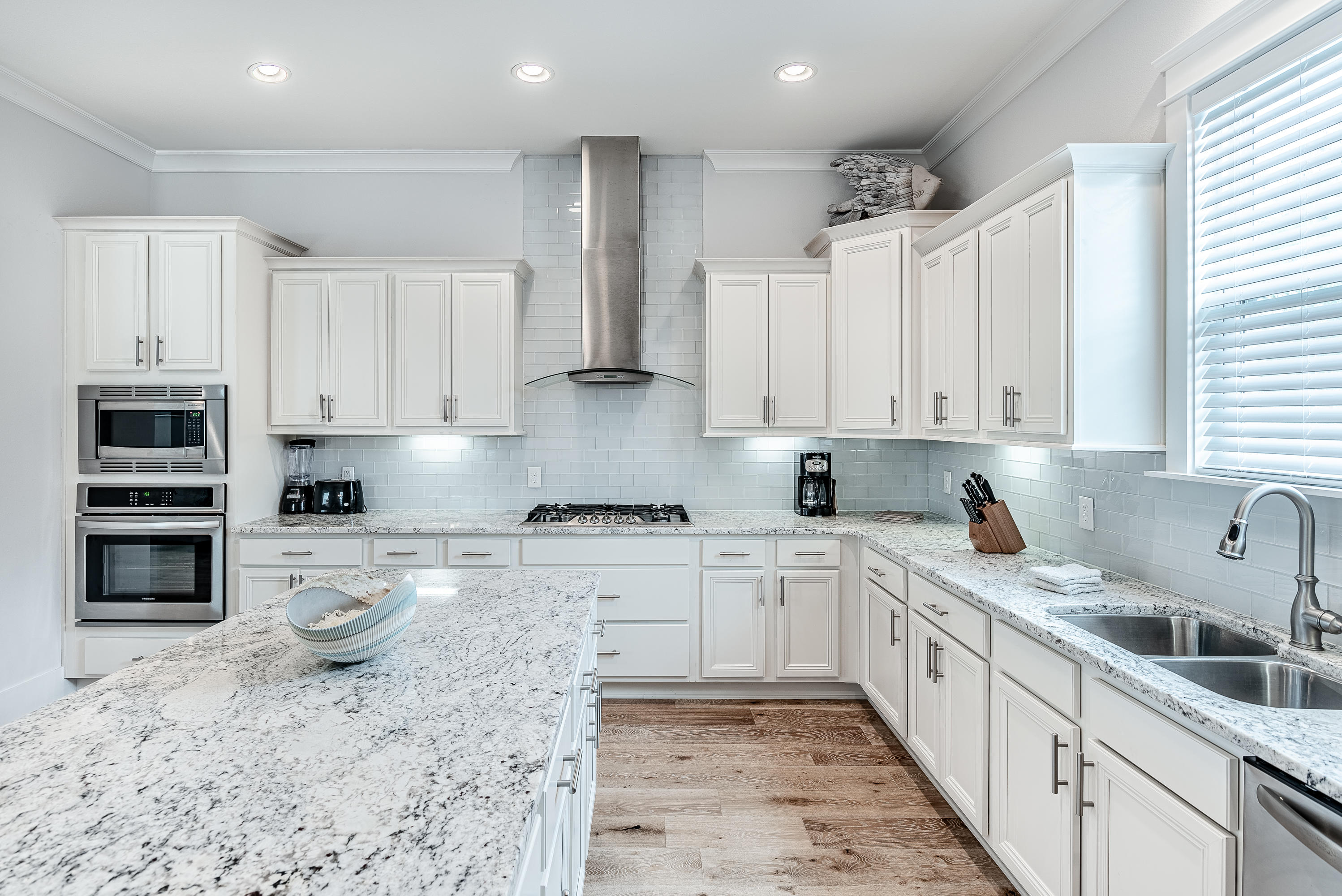 HIGHLAND PARKS - Residential