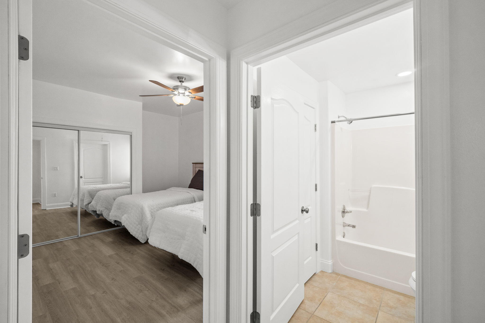 OLD BAY CONDO - Residential