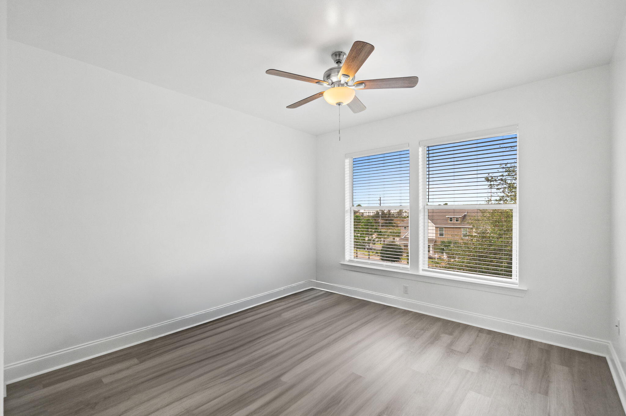 OLD BAY CONDO - Residential