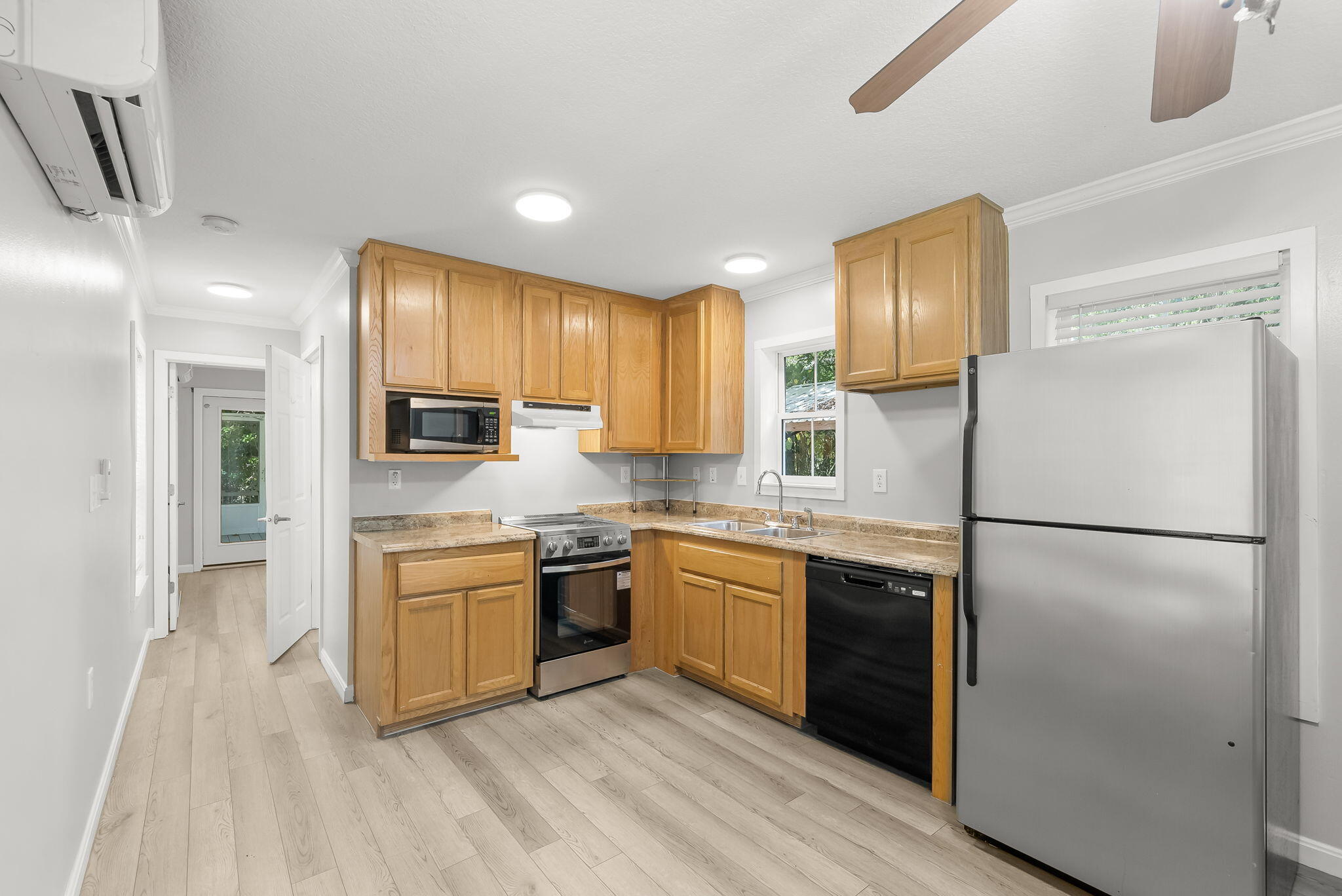 Bay Loop - Residential Lease