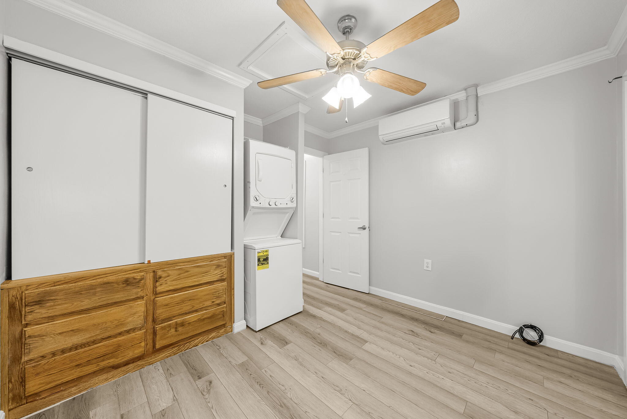 Bay Loop - Residential Lease