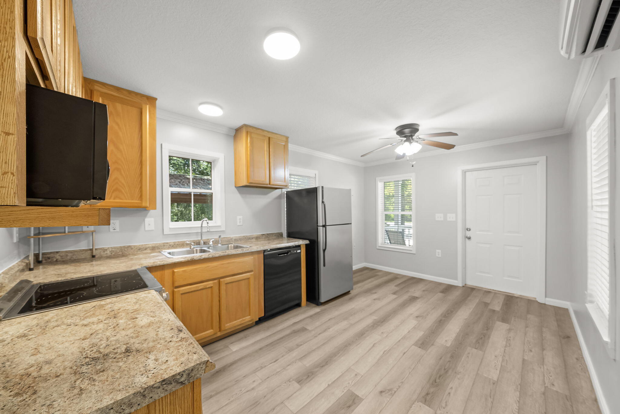 Bay Loop - Residential Lease