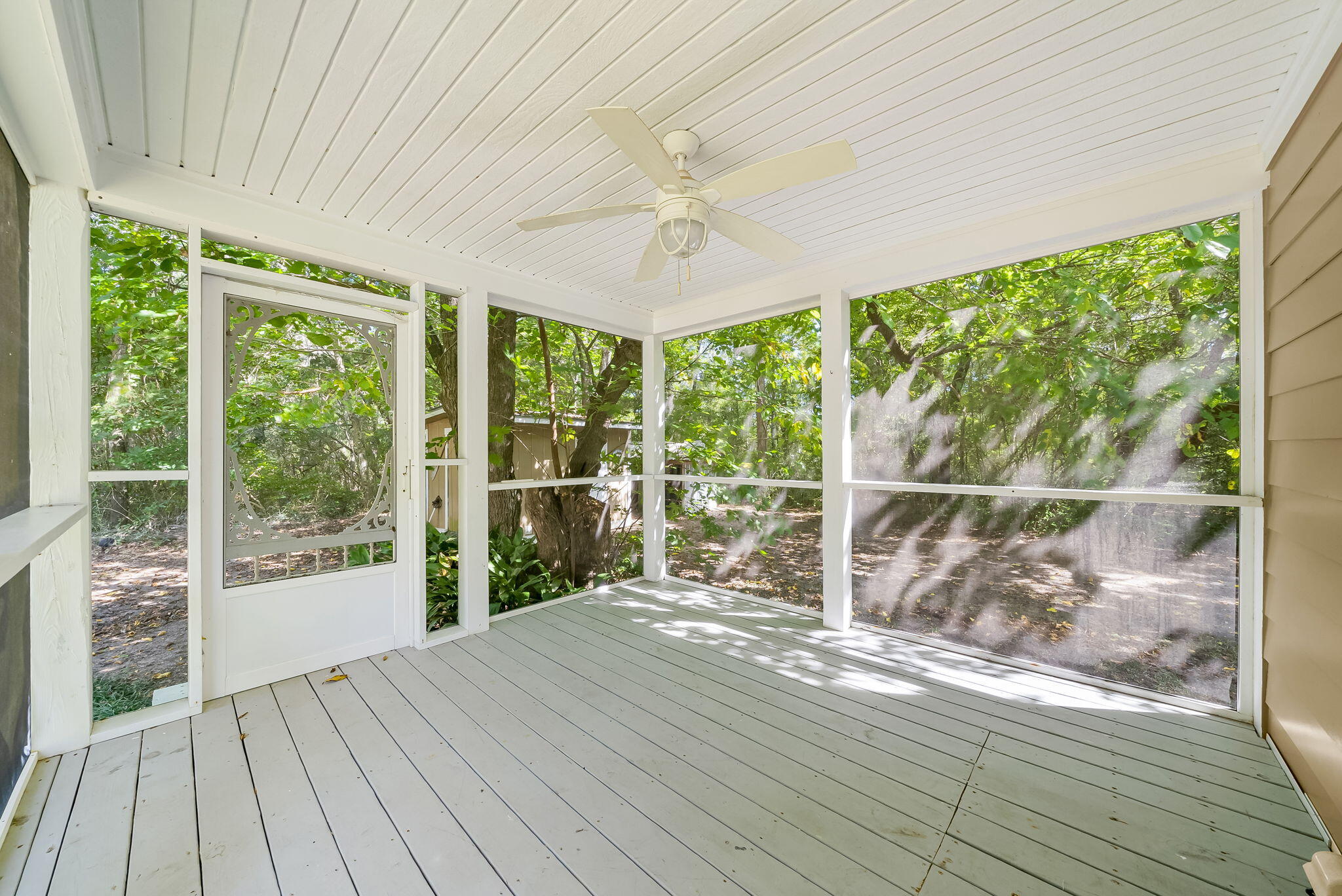 Bay Loop - Residential Lease