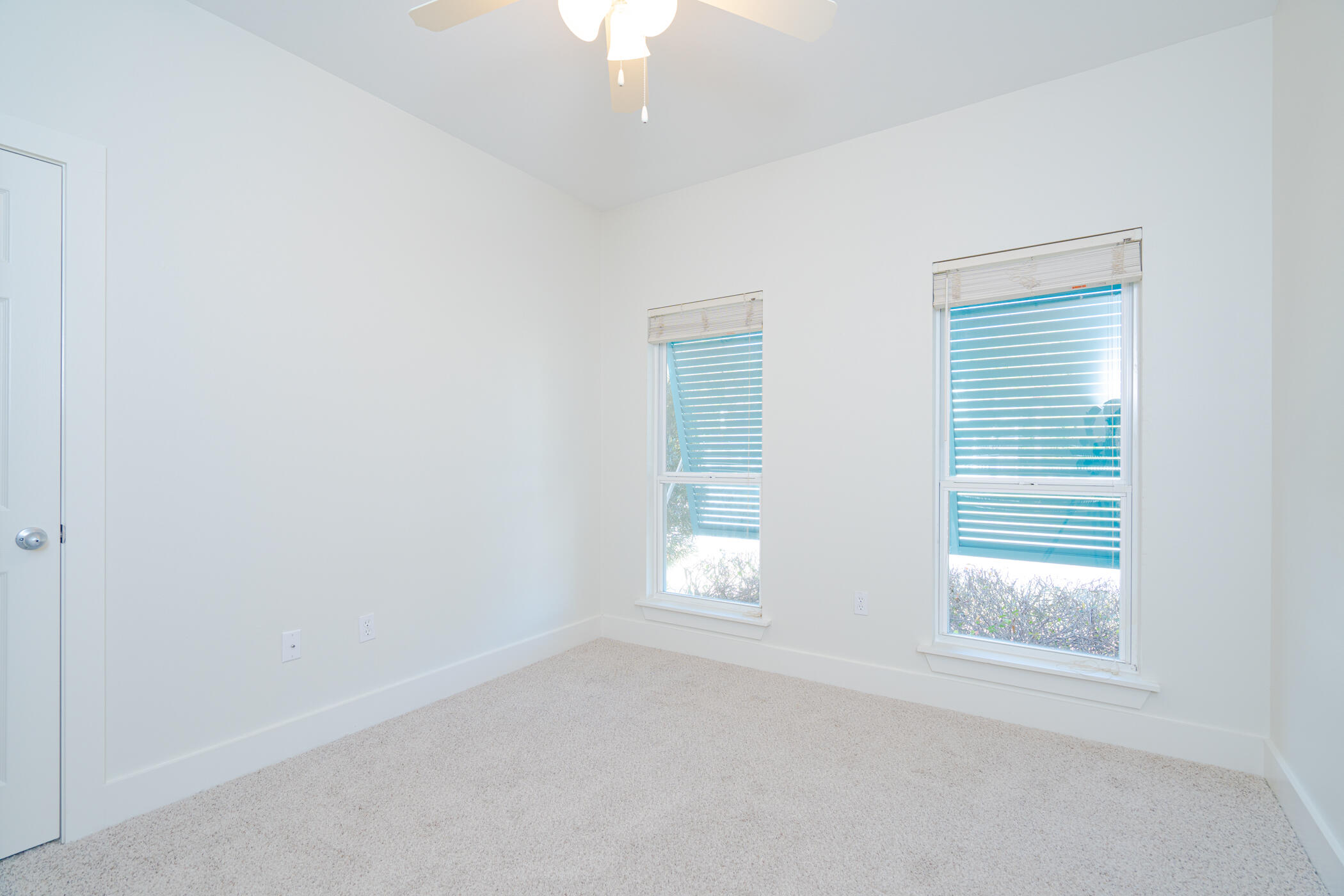 SHORTLINE LAKE ESTATES - Residential