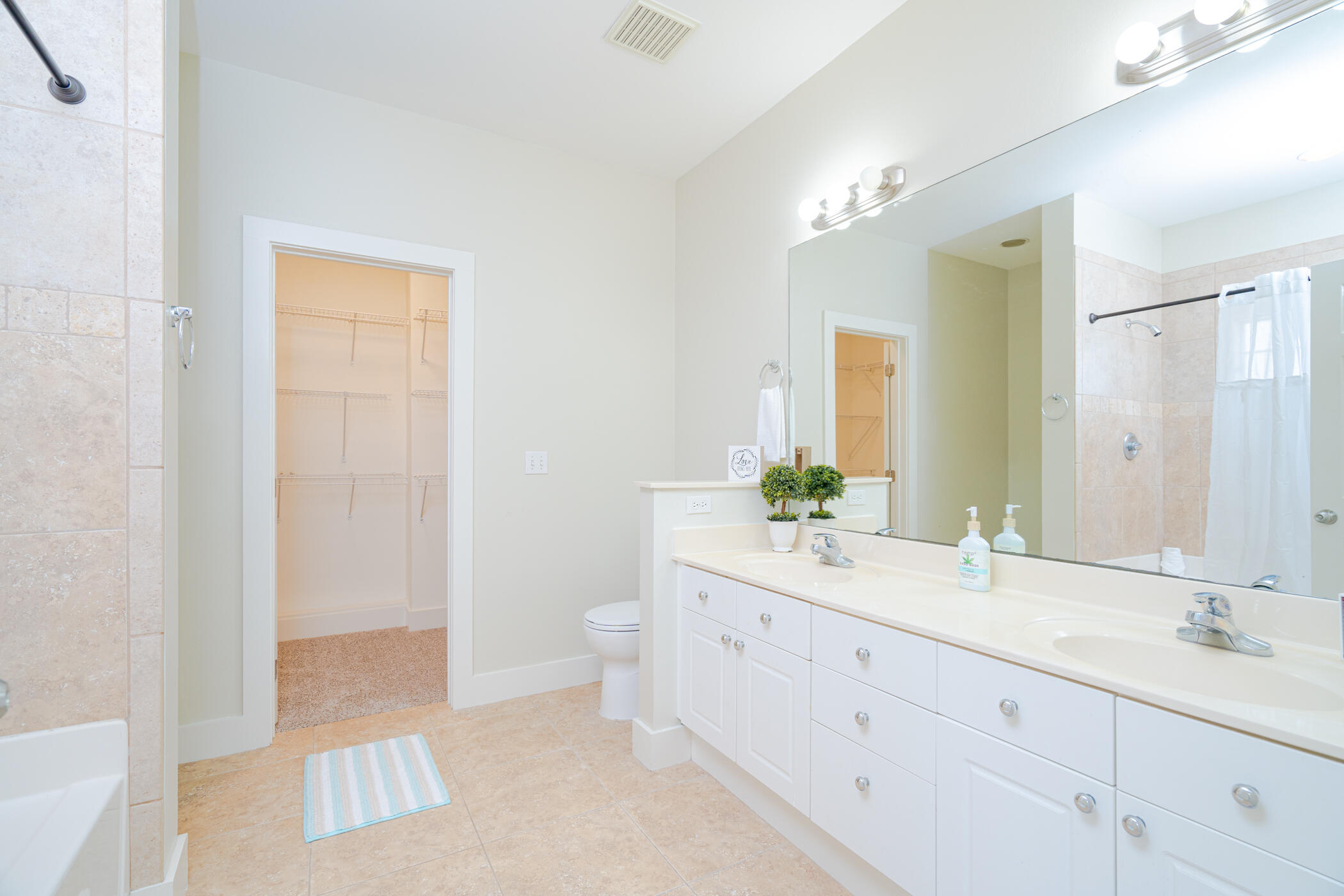 SHORTLINE LAKE ESTATES - Residential