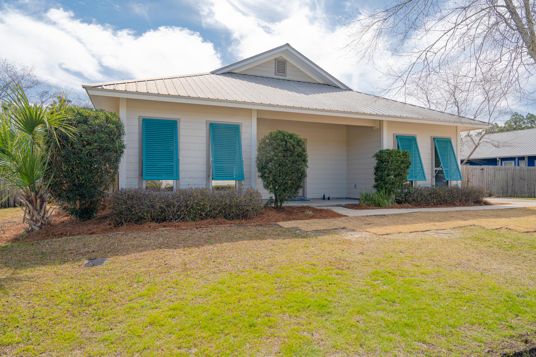 SHORTLINE LAKE ESTATES - Residential